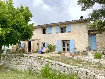 MAGNIFICENT 18TH CENTURY FARMHOUSE