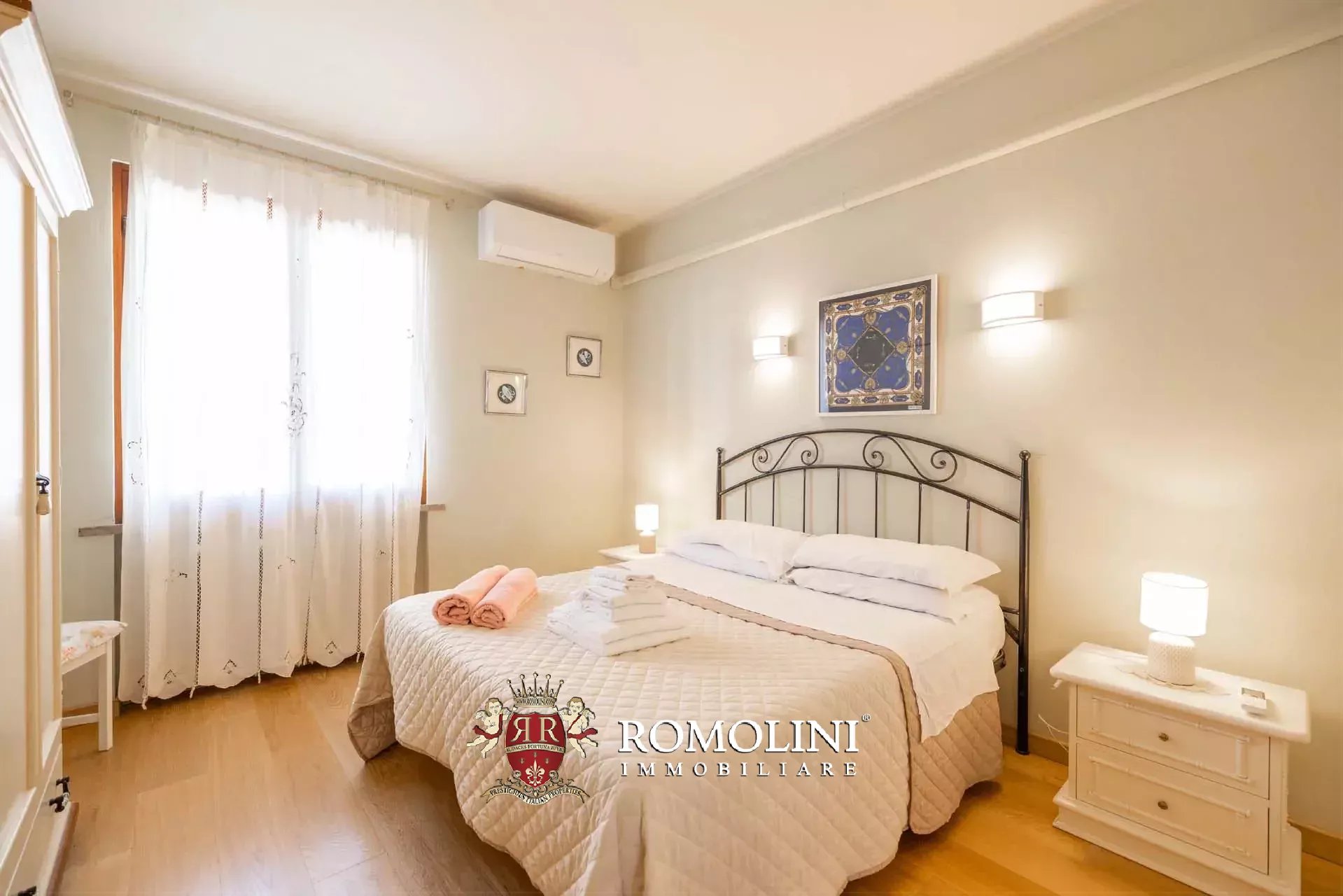 19 Bedroom Villa/Townhouse's Image 37