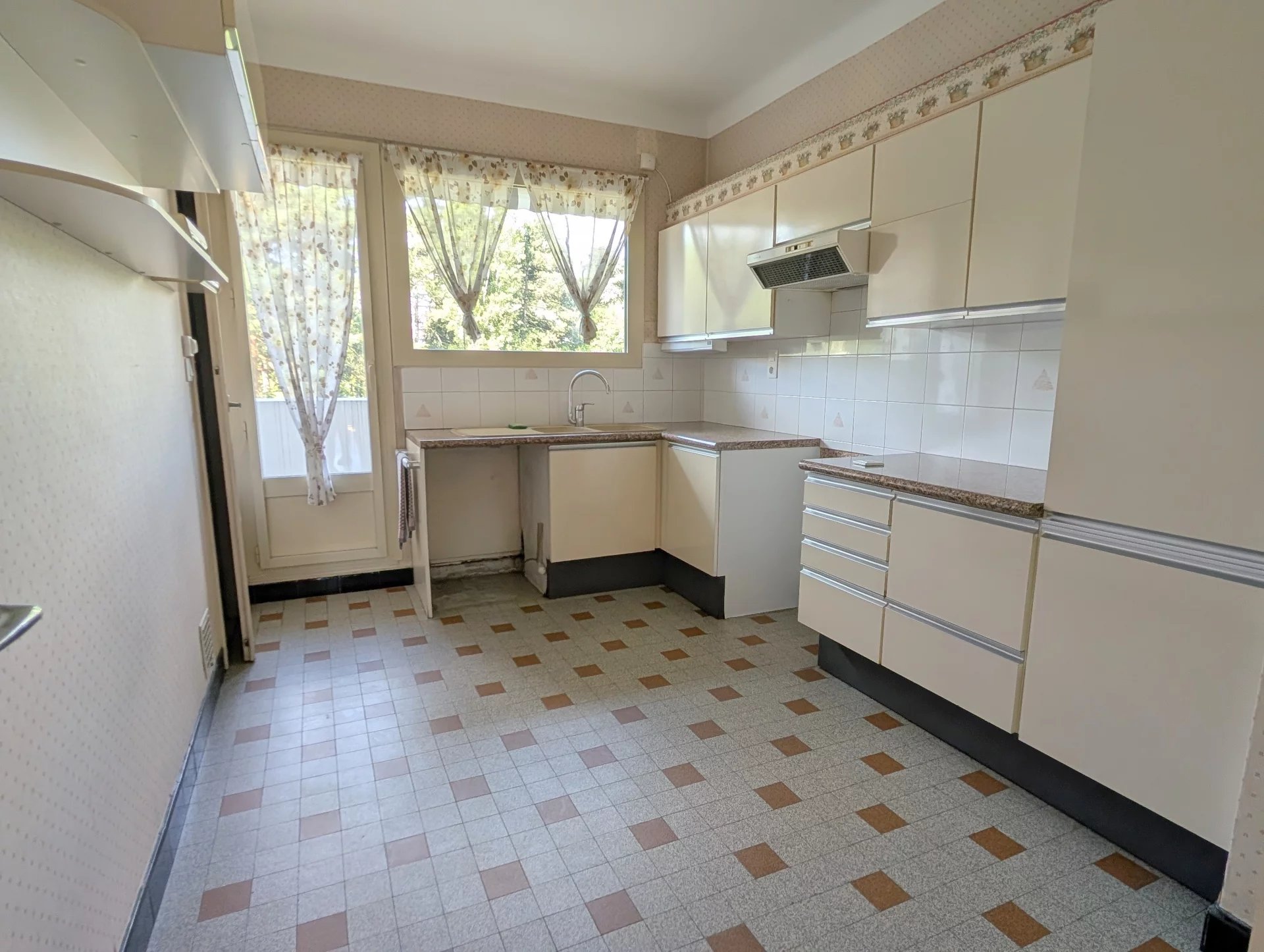 Caluire (Montessuy) T3 de 80 m²