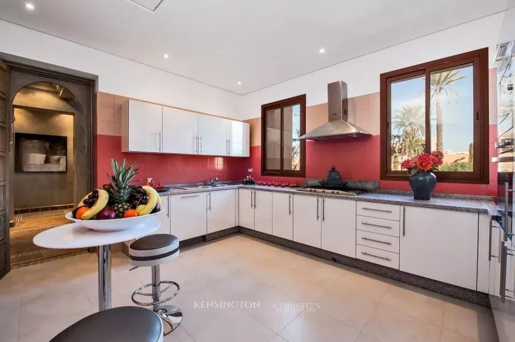 6 Bedroom Villa/Townhouse's Image 24