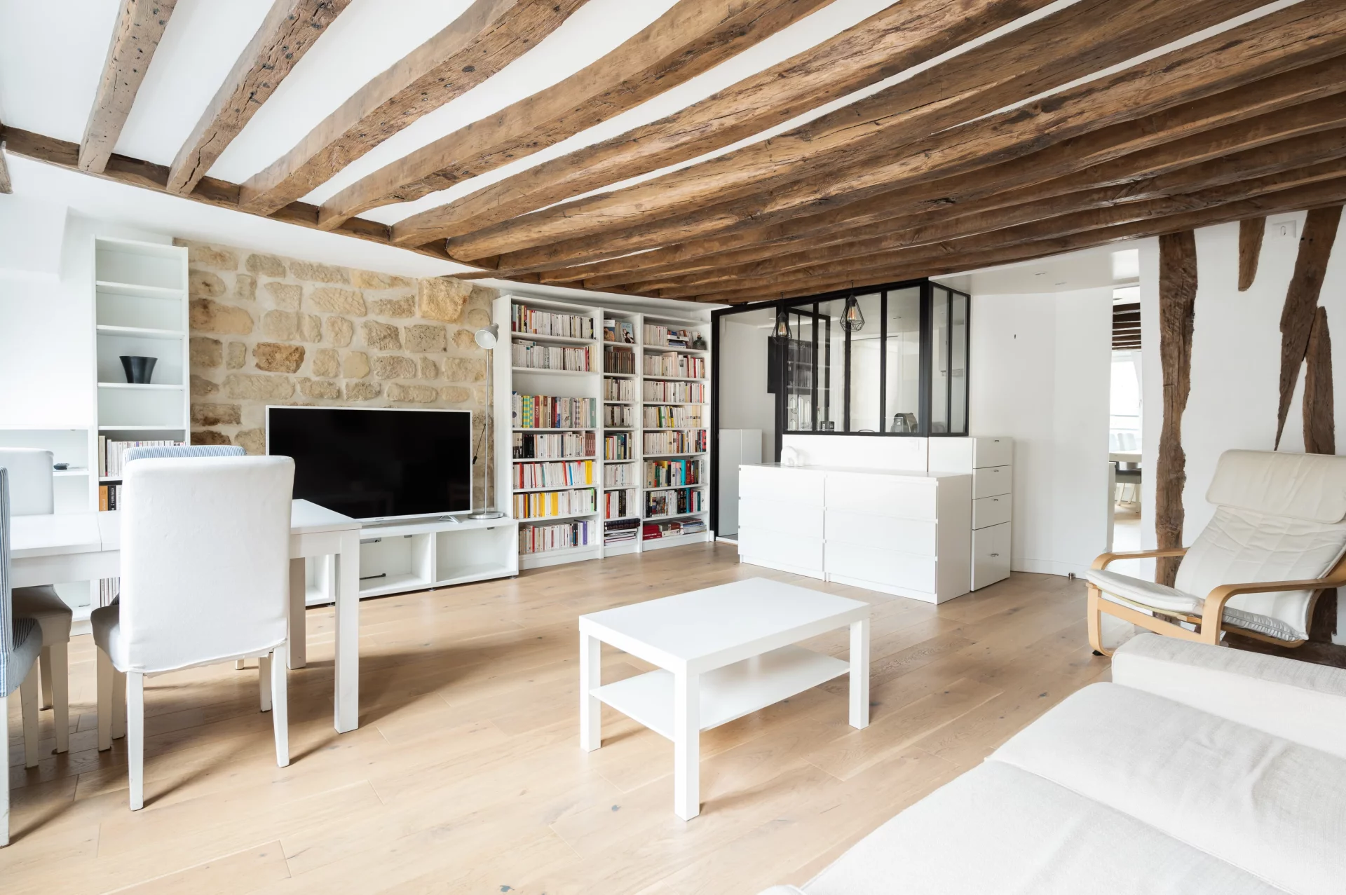 Paris 7e - SAINT-GERMAIN DES PRÉS / SAINTS-PÈRES