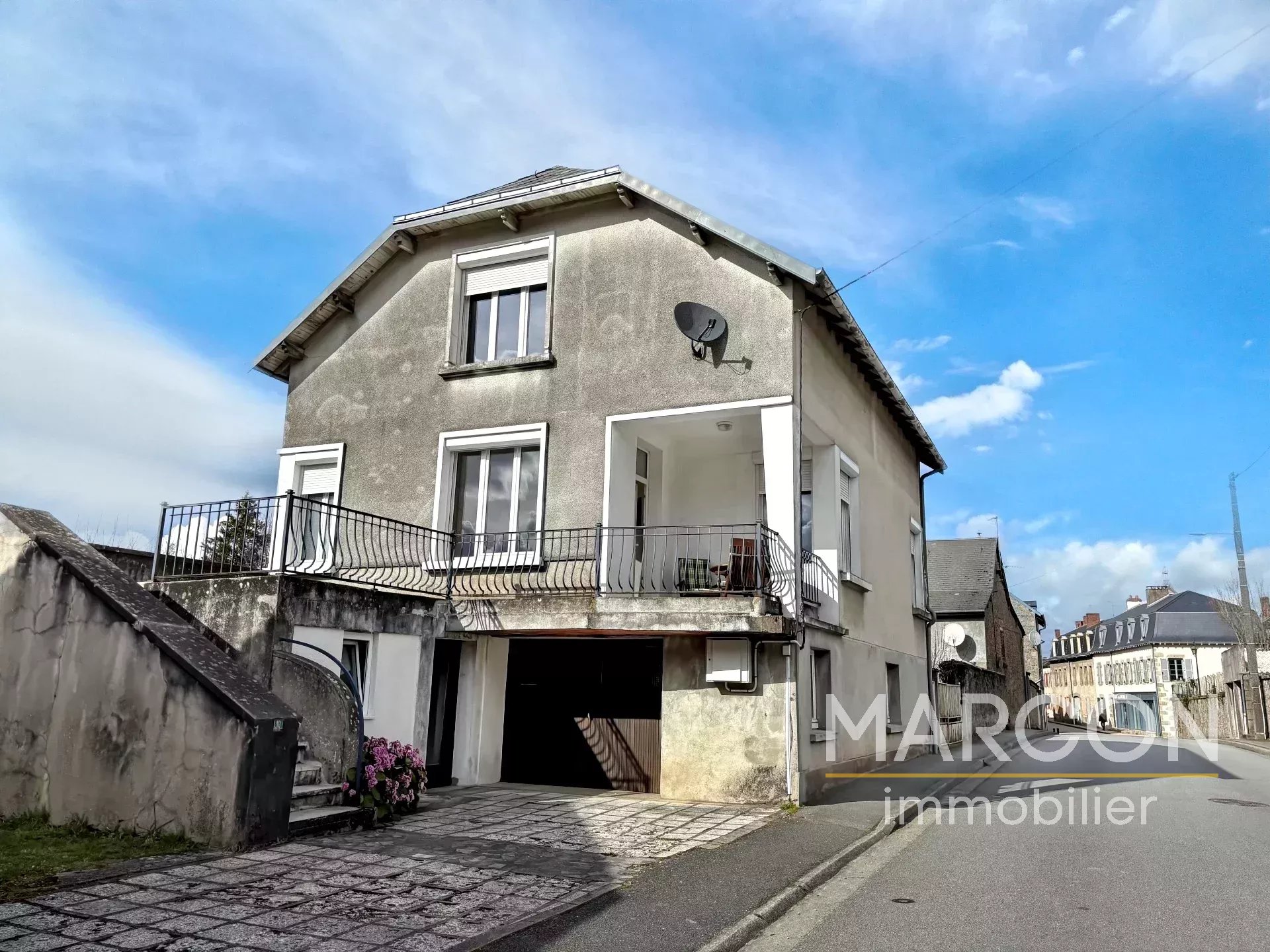Agence immobilière de 