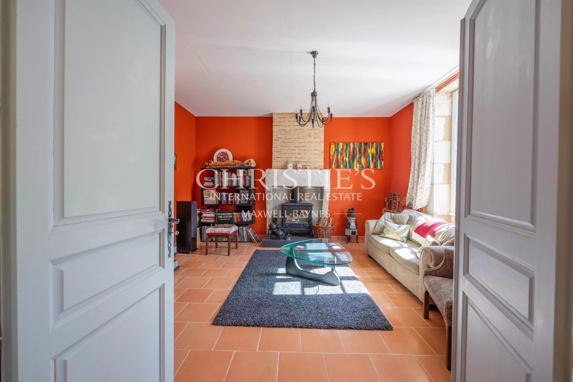 9 Bedroom Villa/Townhouse's Image 3