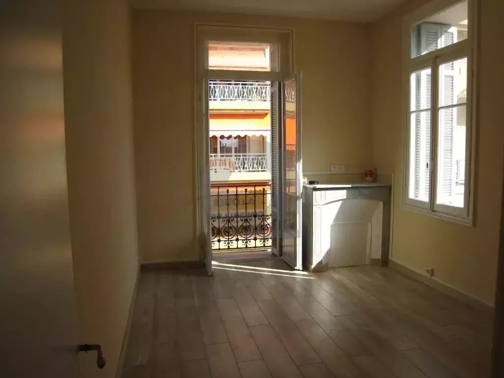 Rental Apartment Menton Centre