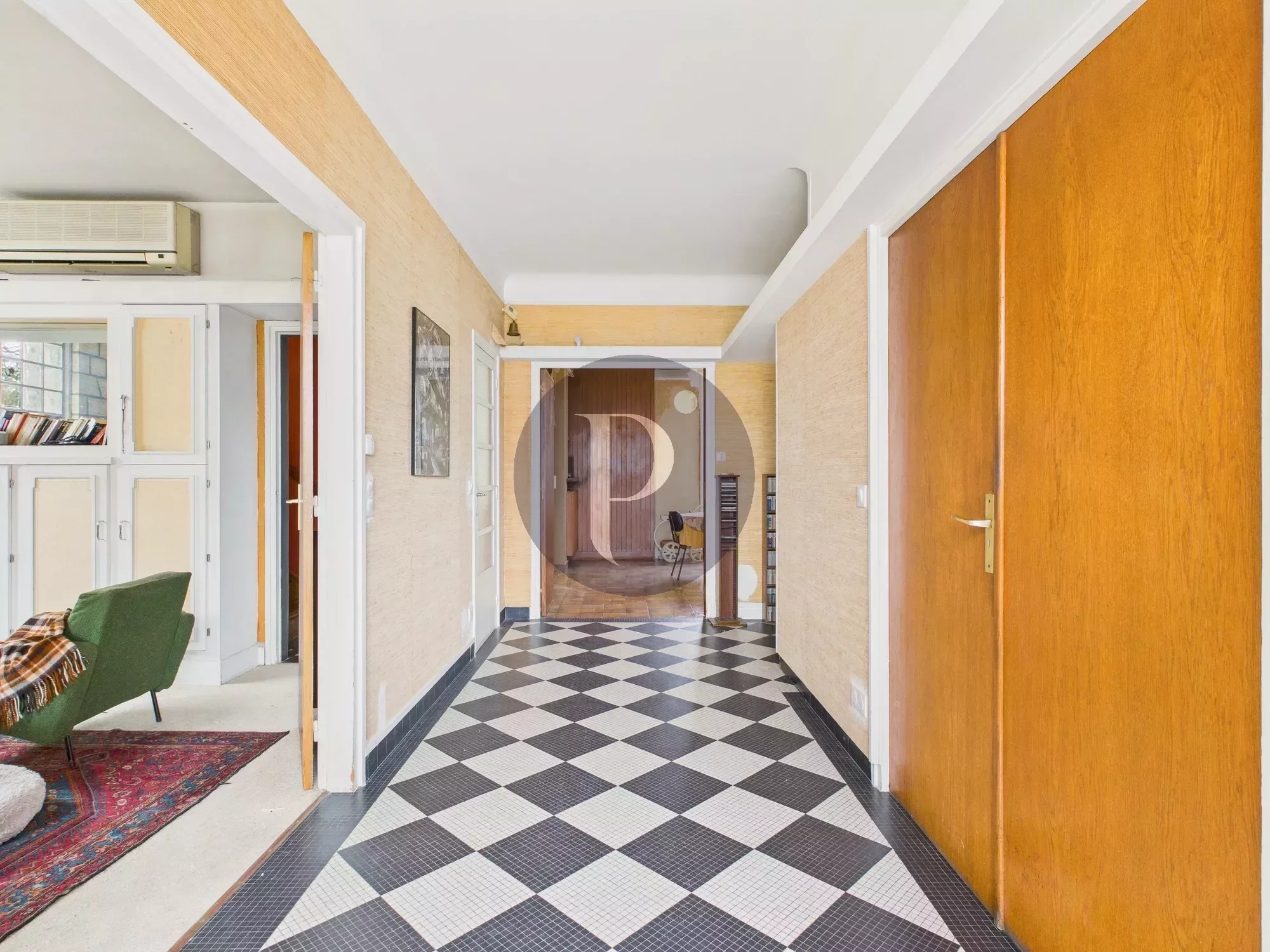 vente-maison-7-pieces-sceaux-86473002