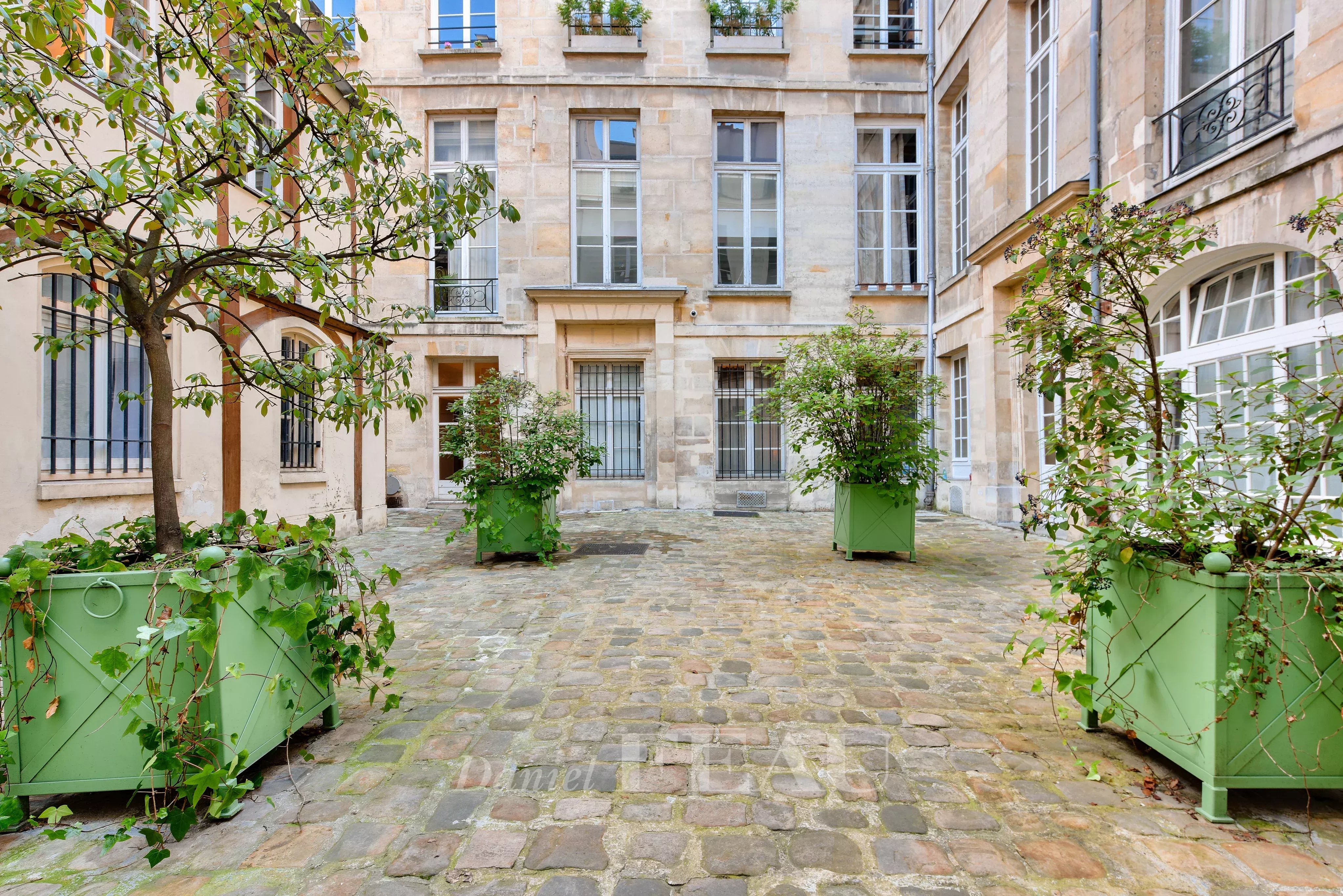 Vente Studio Paris 4ème