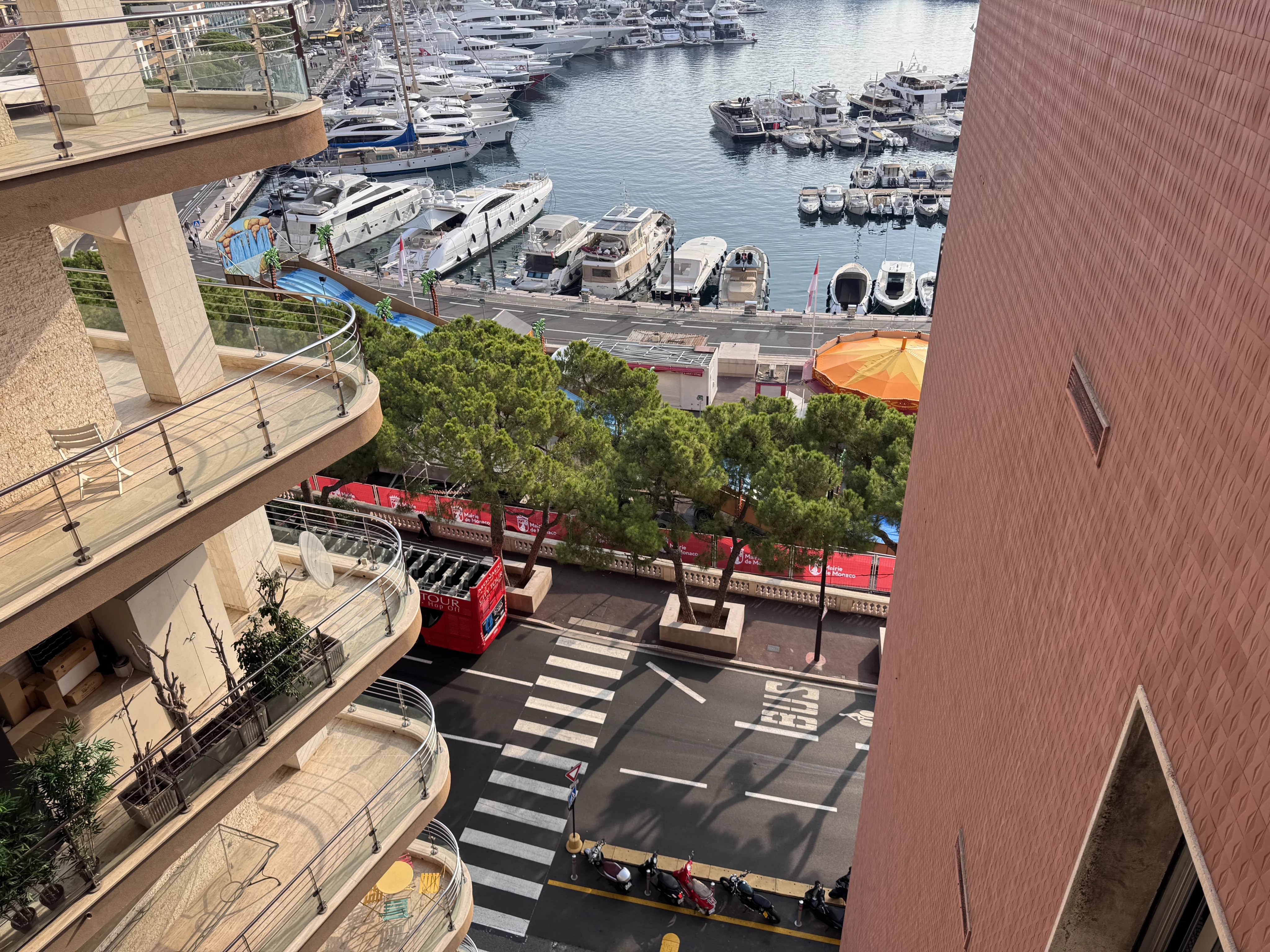 Prime Location in the Heart of Monaco – Front Row Grand Prix View