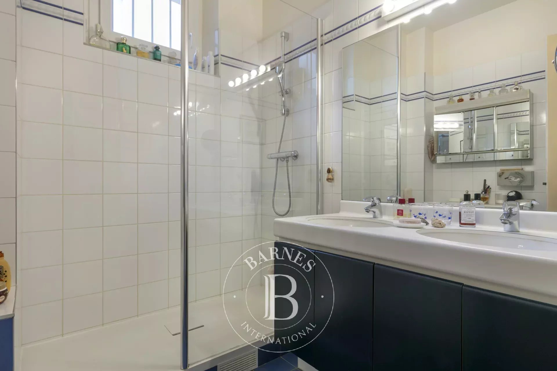 Daire Paris 7ème - picture 12