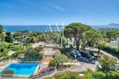 Cannes 3-room apartment panoramic sea view — photo 5 of 7