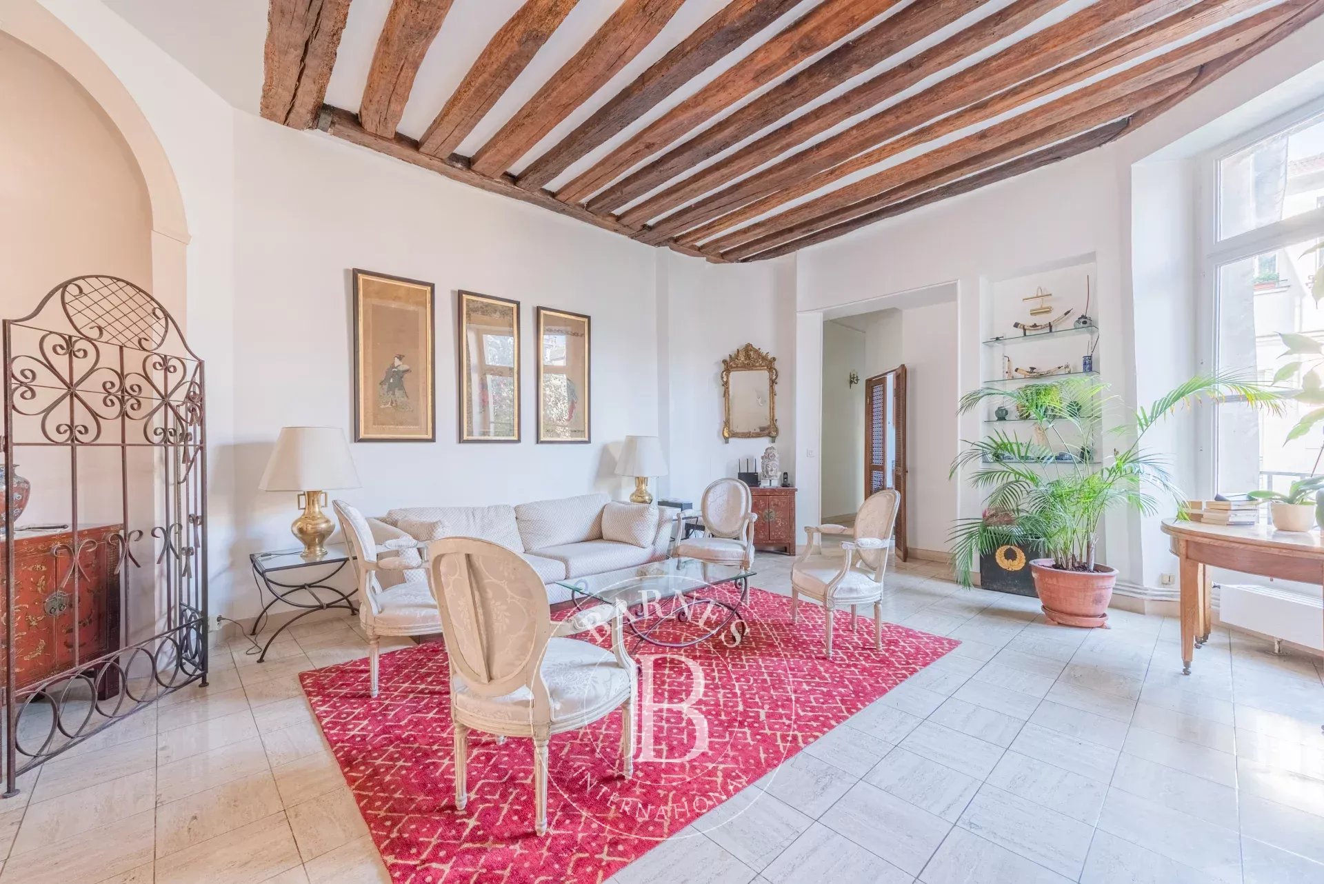 Daire Paris 3ème - picture 17