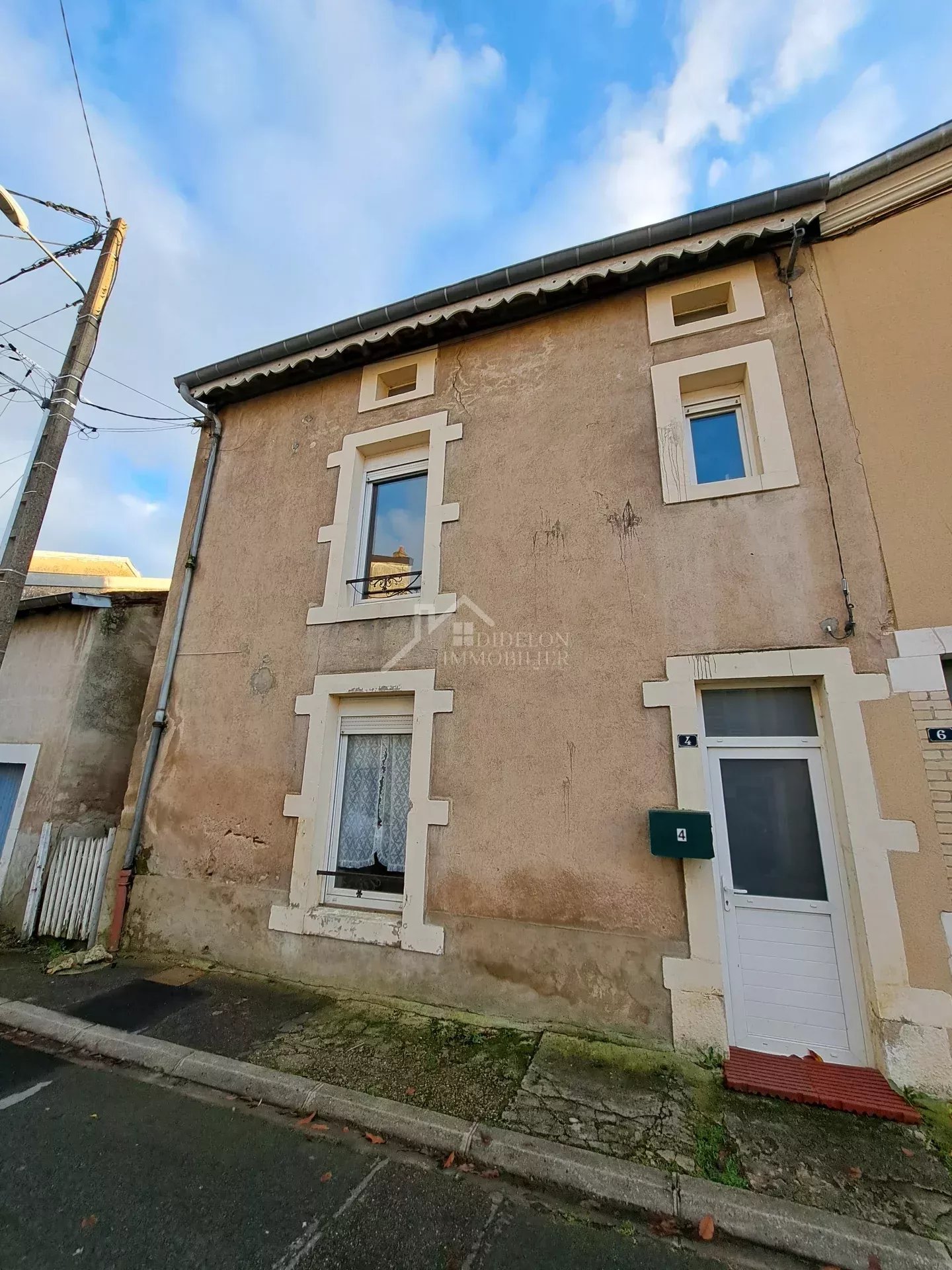 Agence immobilière de 