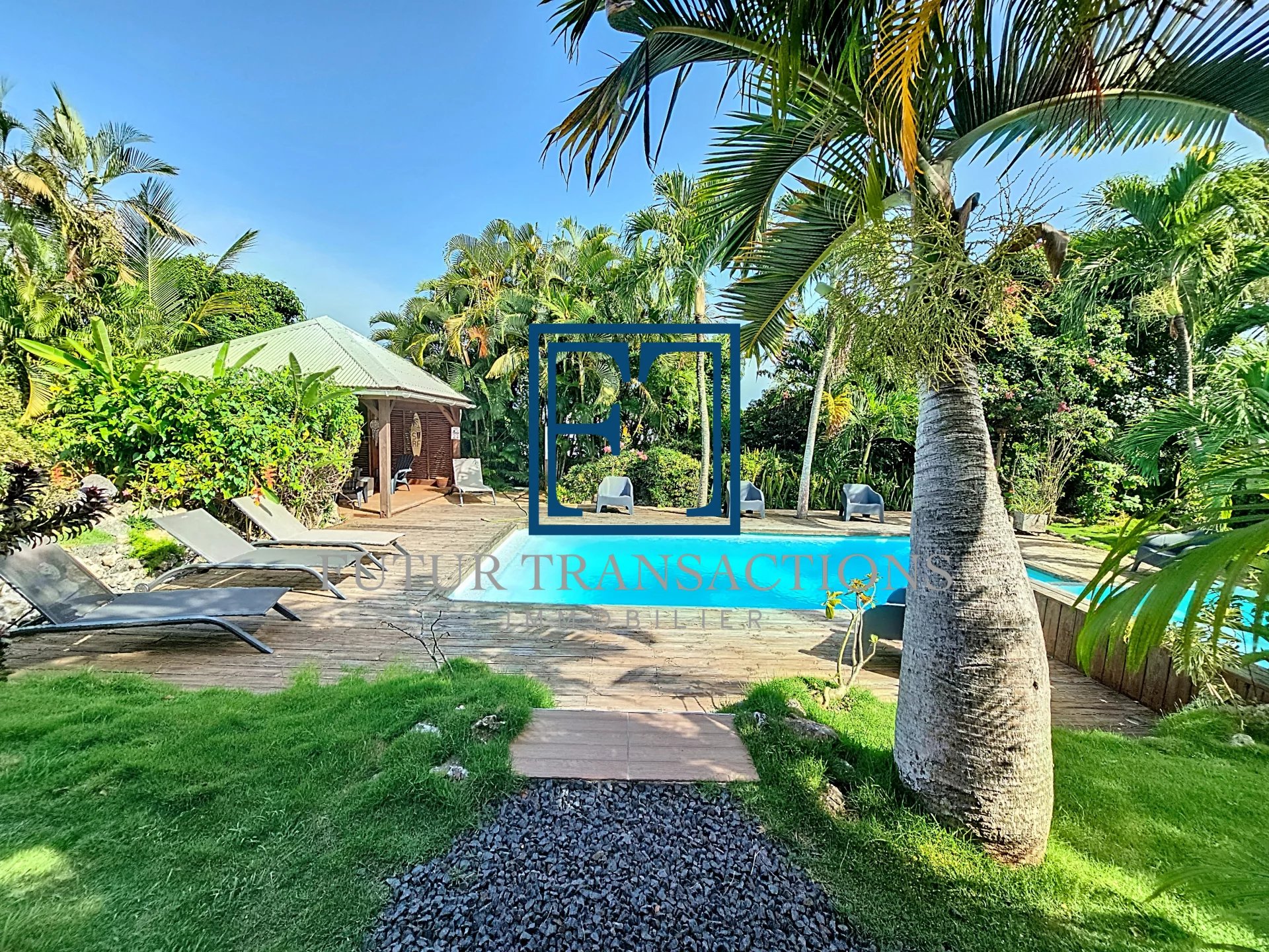 Bungalow T2 bis dans petite copropriété avec piscine