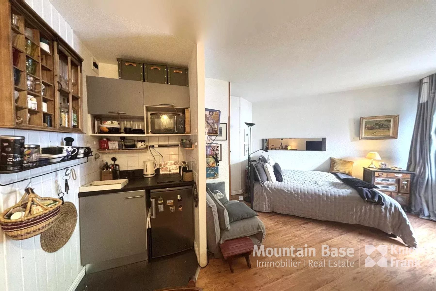 Photo of A 3rd-floor studio apartment with balcony and Mont Blanc views