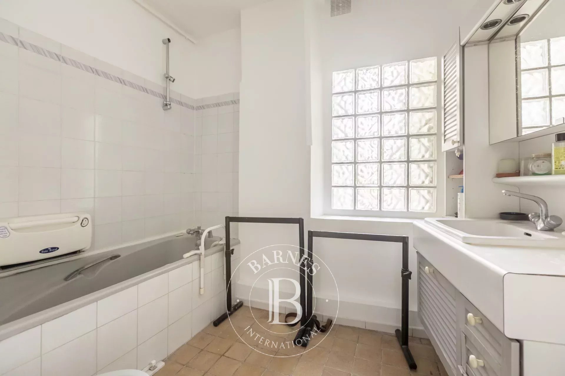 Daire Paris 1er - picture 10