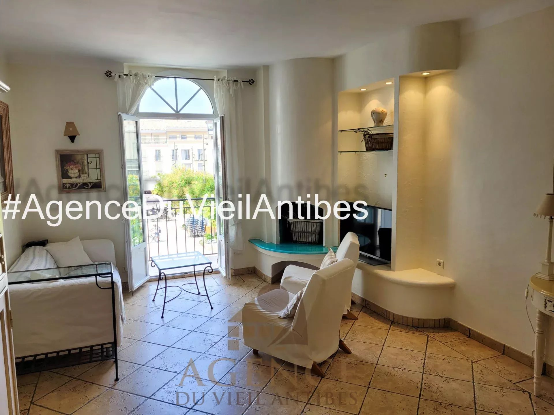 2p 3p 4p 5p Antibes appartement appartement de caractère estimation. gestion locative immobilier location maison maison de village pierres apparrentes studio vente vieil Antibes villa