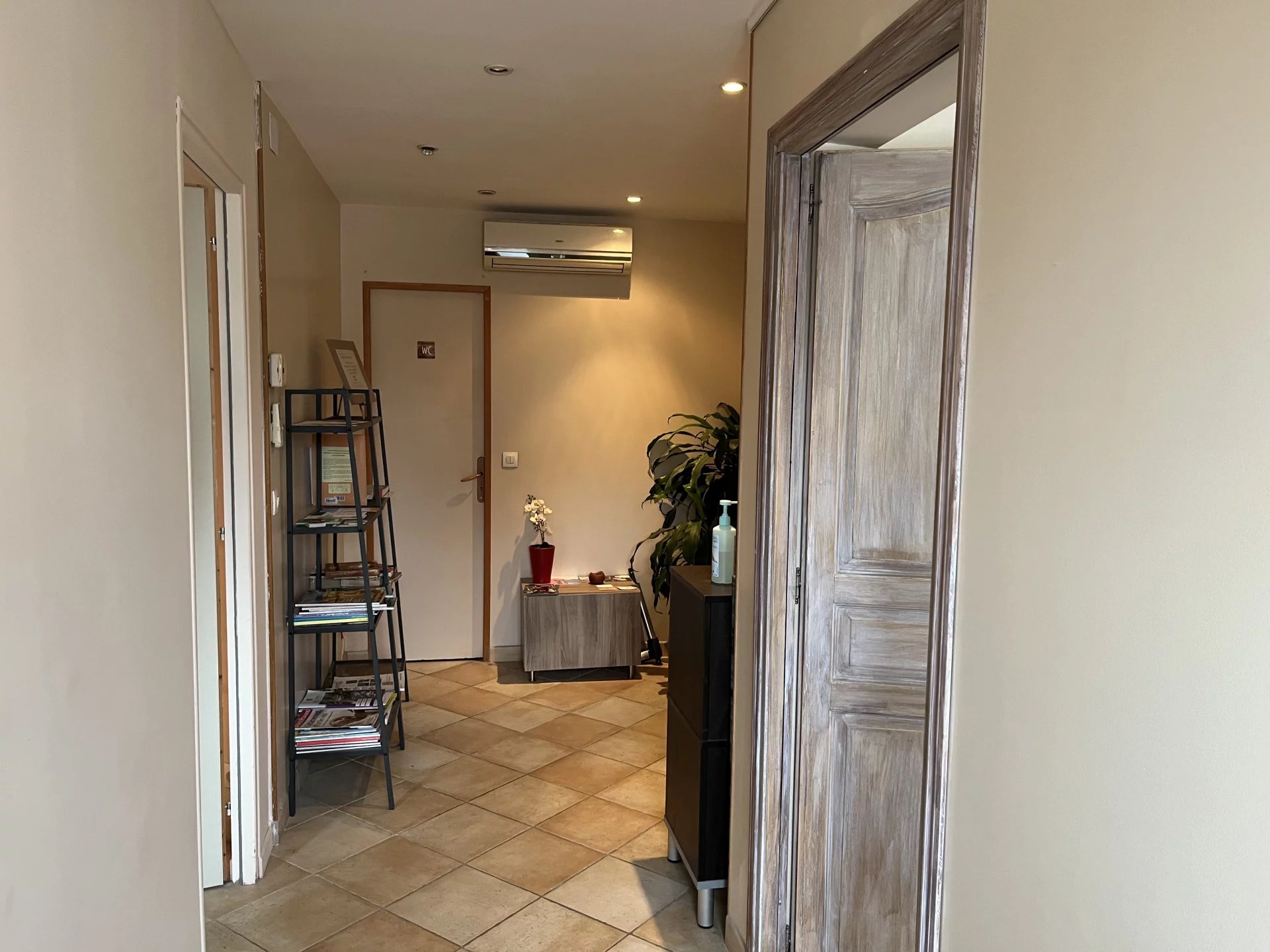 Agence immobilière de 