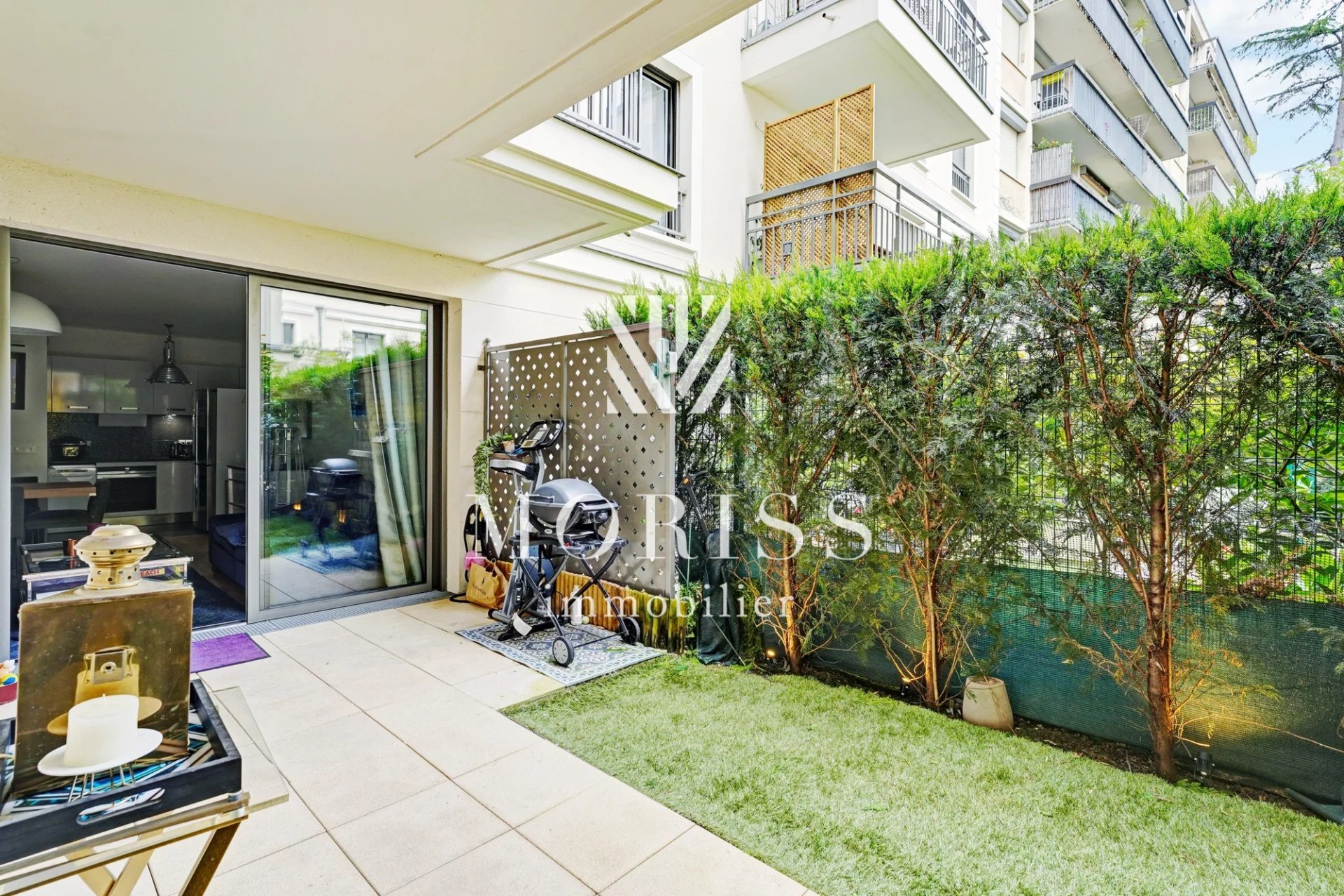 REZ DE JARDIN / 2 CHAMBRES / JARDIN/ PARKING - Image Array