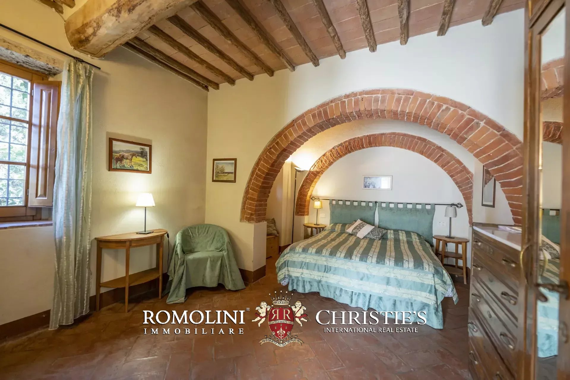 9 Bedroom Horse Property's Image 83