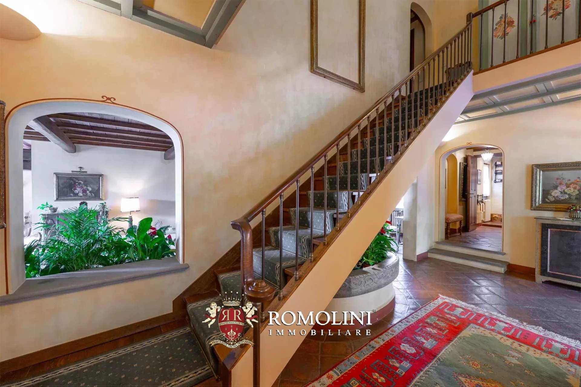 10 Bedroom Villa/Townhouse's Image 75