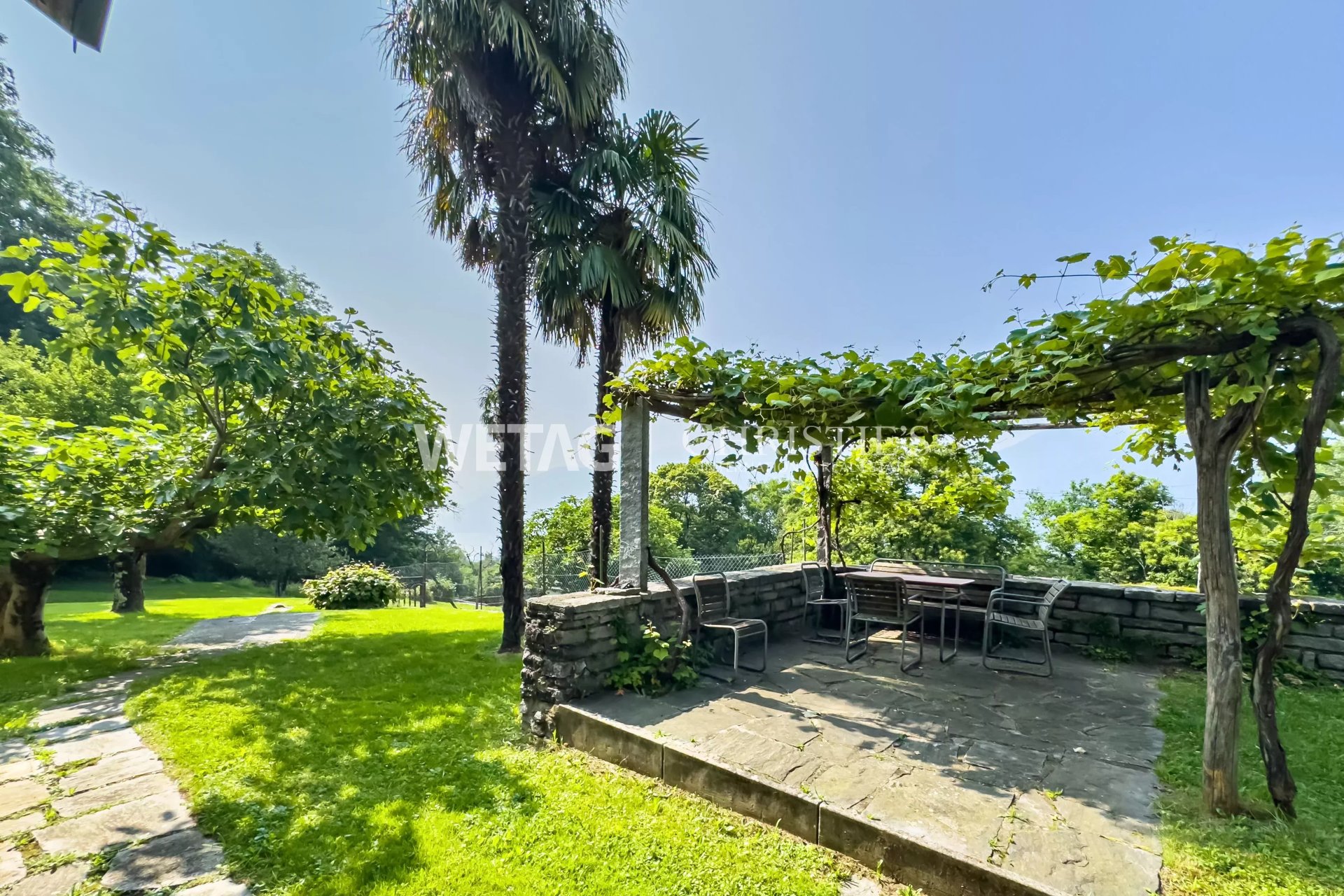 5 Bedroom Villa/Townhouse's Image 8