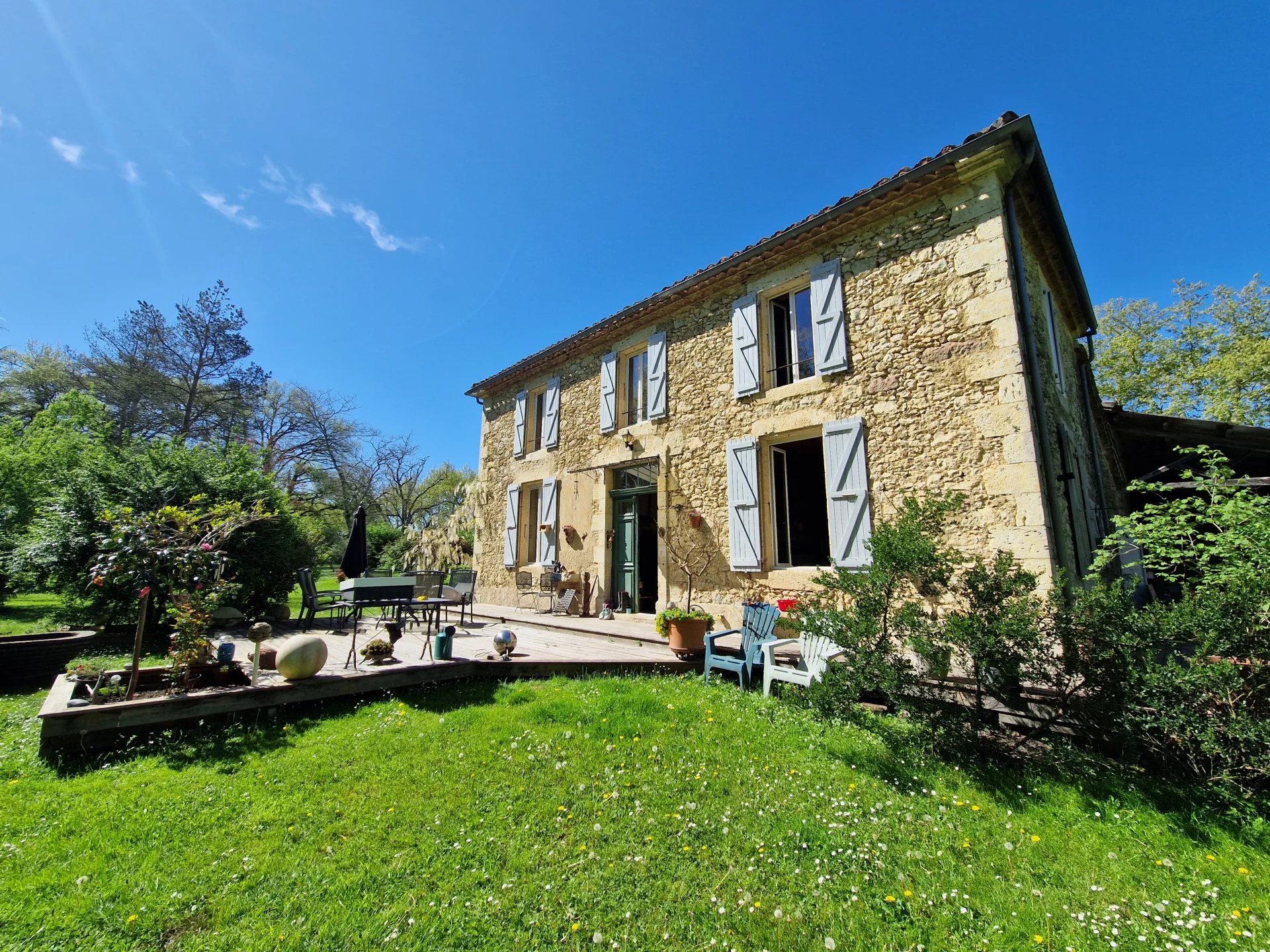 Agence immobilière de 