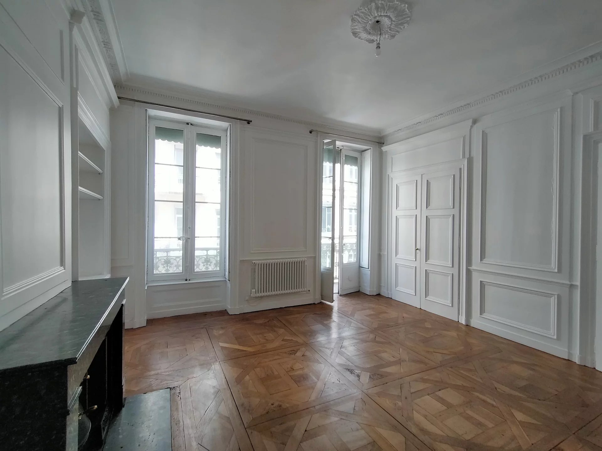 86189242 Location Lyon 6ème
