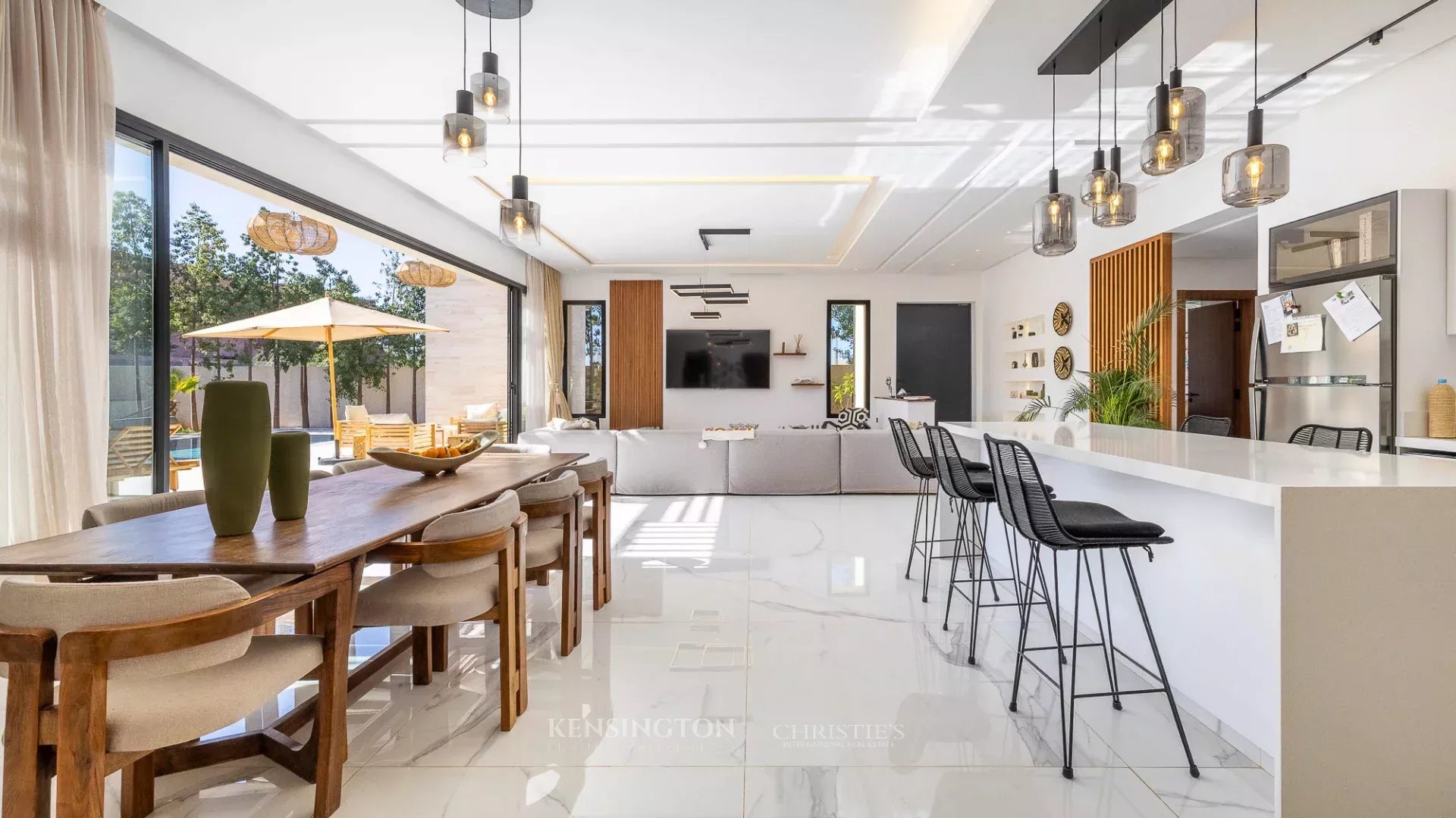 5 Bedroom Villa/Townhouse's Image 7