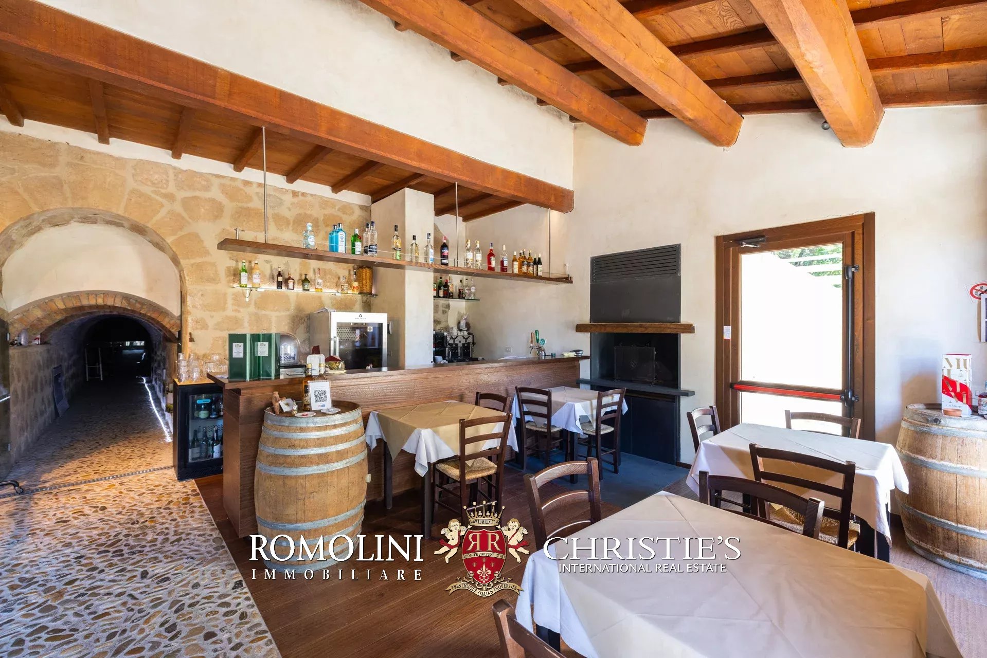 27 Bedroom Villa/Townhouse's Image 91