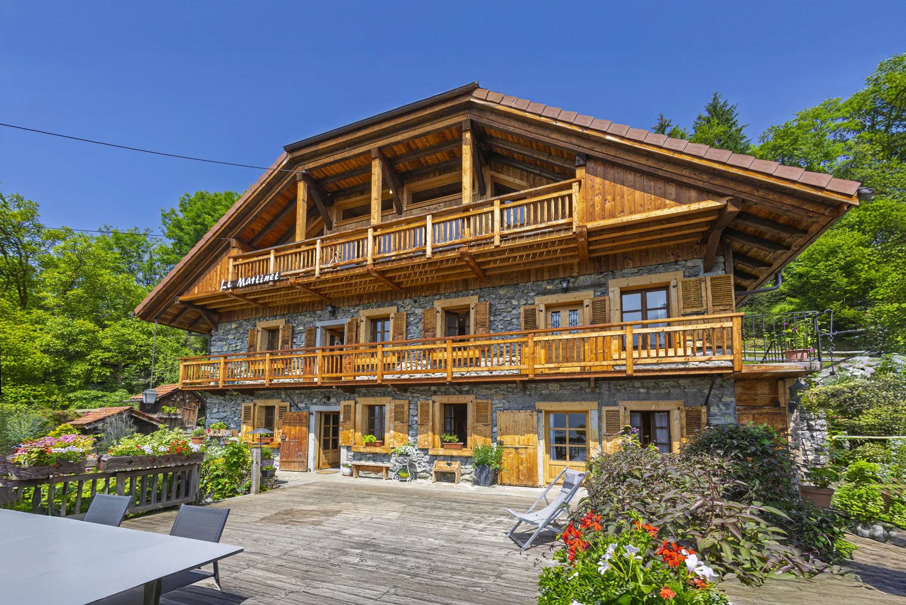 PASSY - 4 bedroom apartment with a large terrace and pool Accommodation in Chamonix
