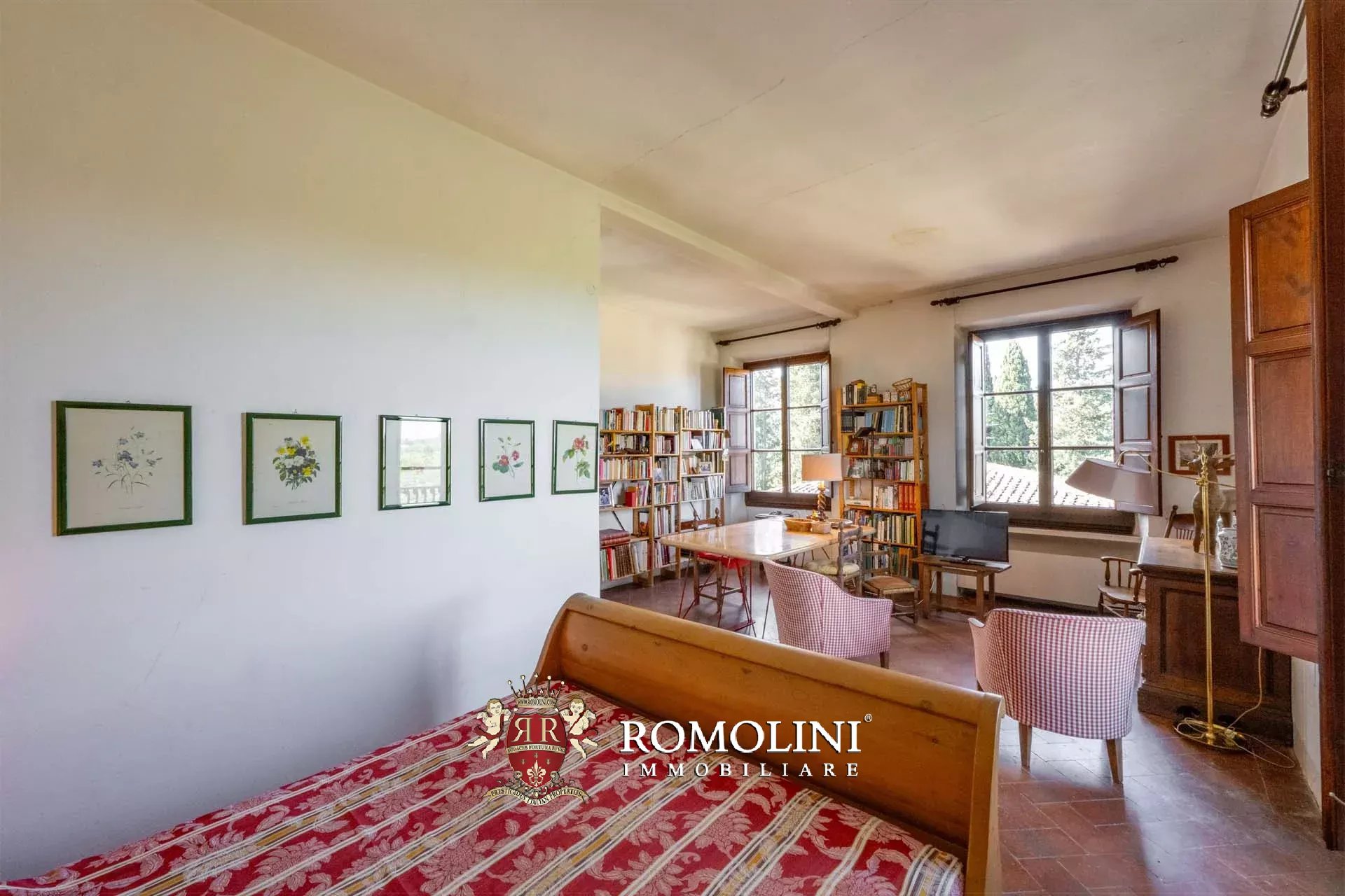 27 Bedroom Vineyard's Image 77