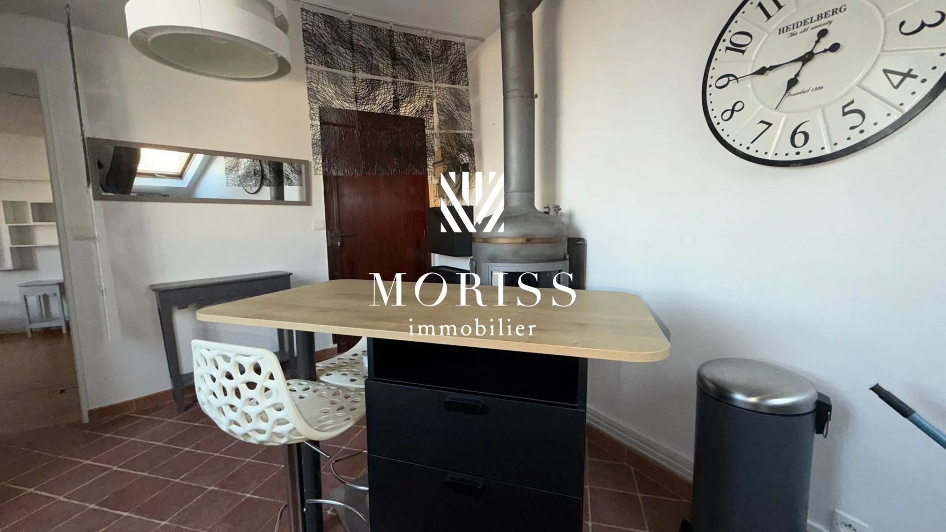 Saint-Maur-des-Fossés Appartement de 29 m2 Loi Carrez 23 m2 au s - Image Array