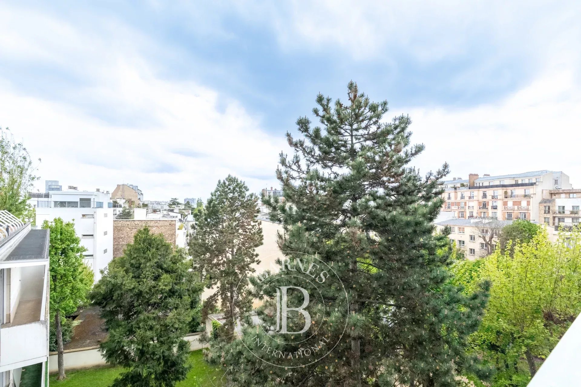 Квартира Neuilly-sur-Seine