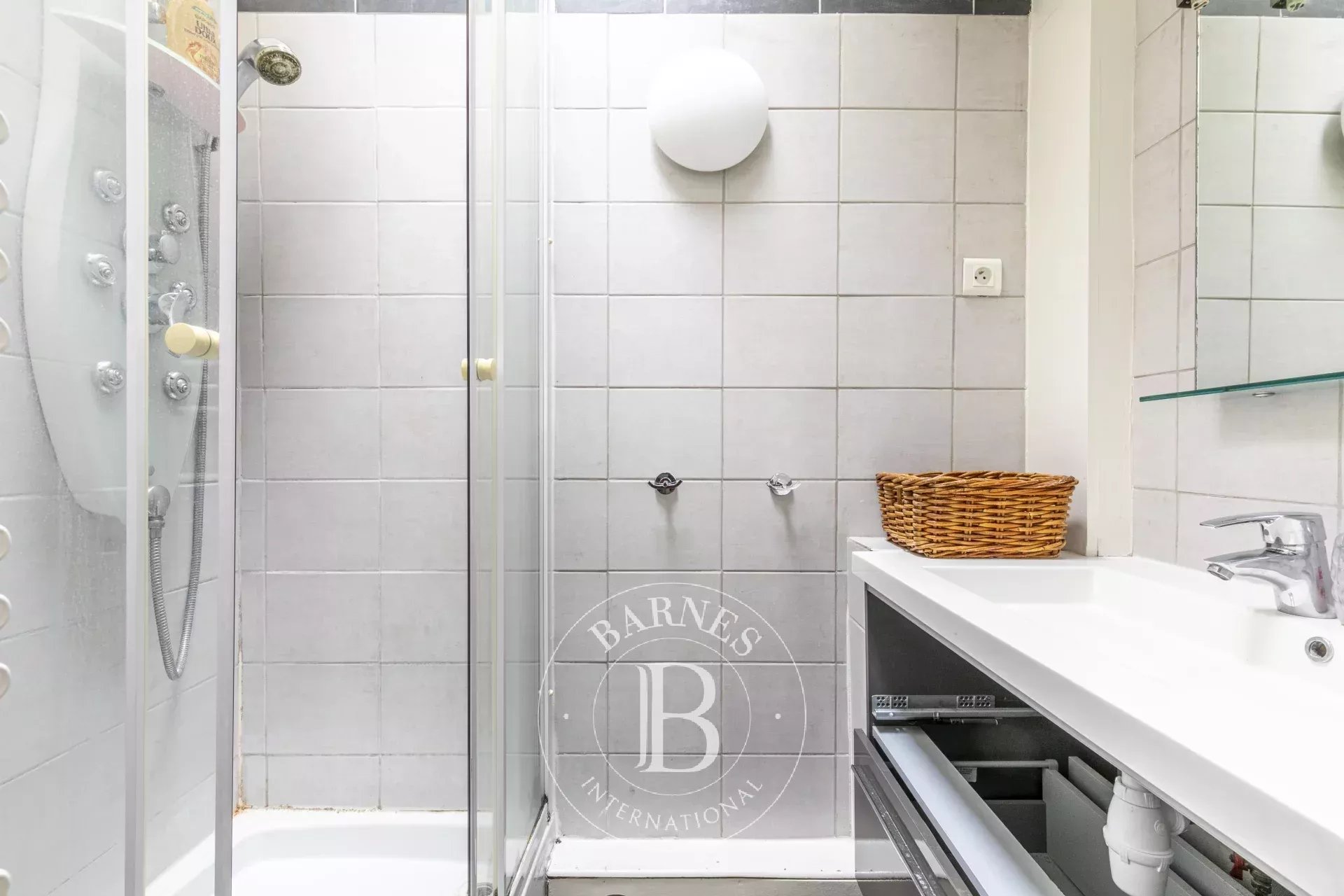 Daire Paris 6ème - picture 18