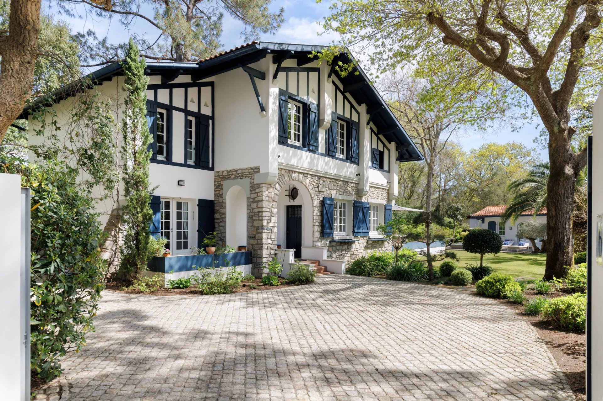 CLÉMENCE - Lovely landaise villa in quiet neighborhood, walking distance to beach, lake, and town centre - Hossegor - picture 2