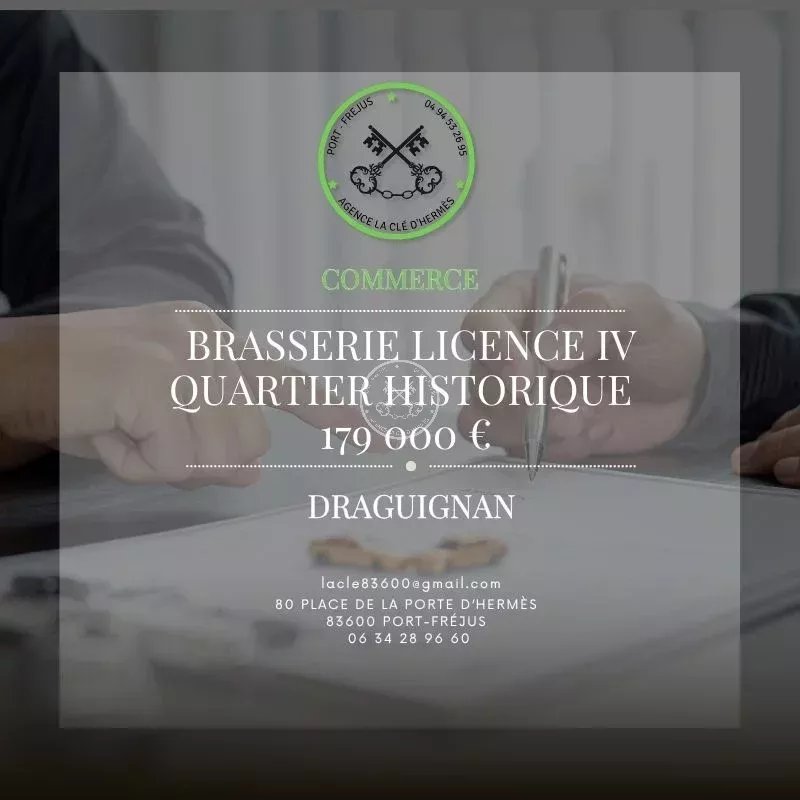 Draguignan historic district - Brasserie Licence IV