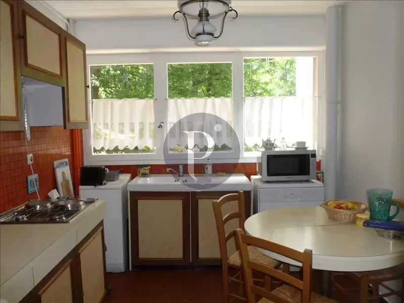 vente-appartement-5-pieces-le-plessis-robinson-83872598
