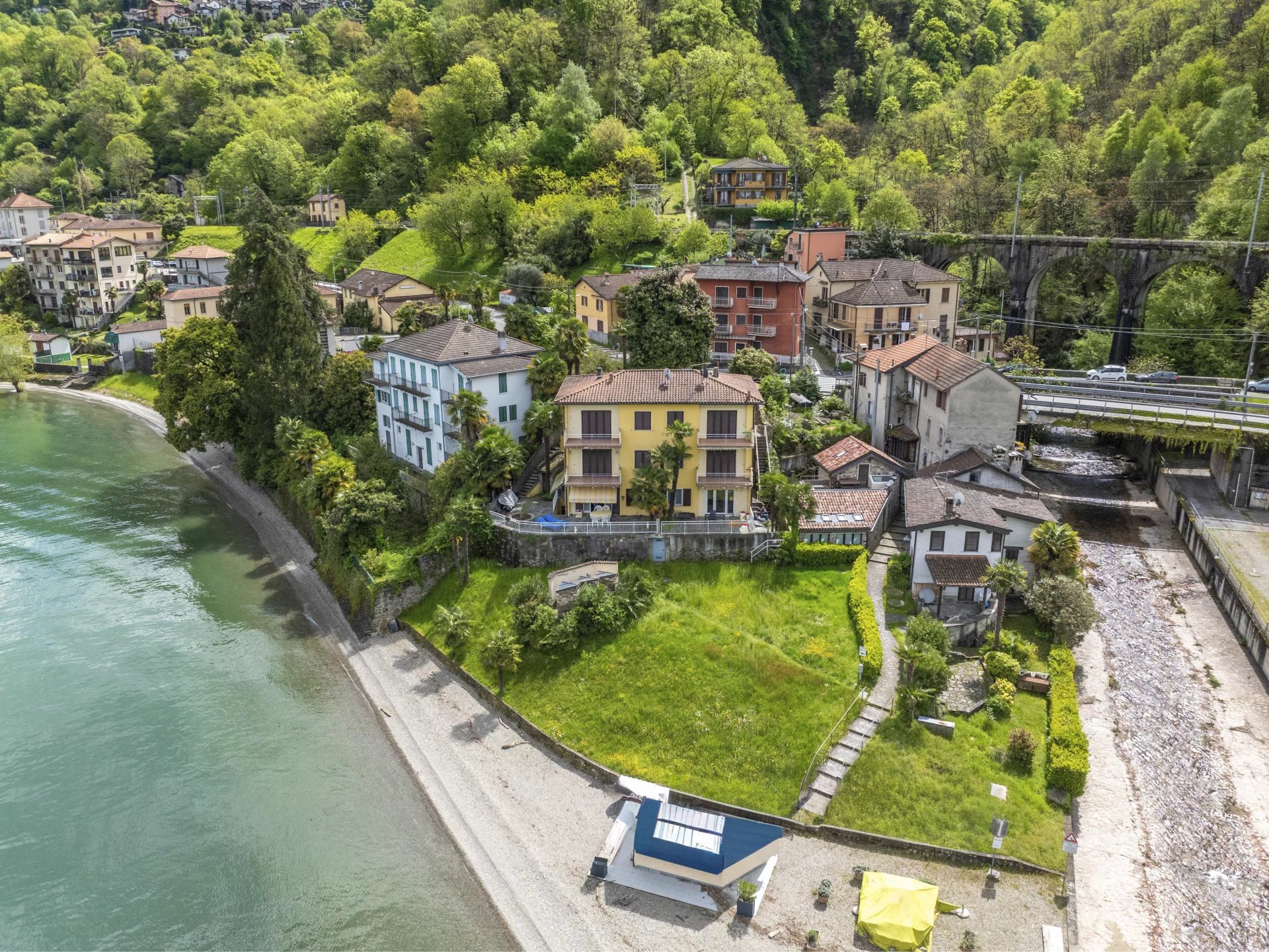 Wohnung am See in Zenna