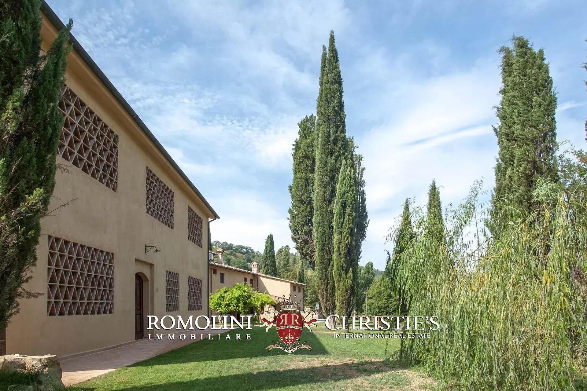 13 Bedroom Villa/Townhouse's Image 31