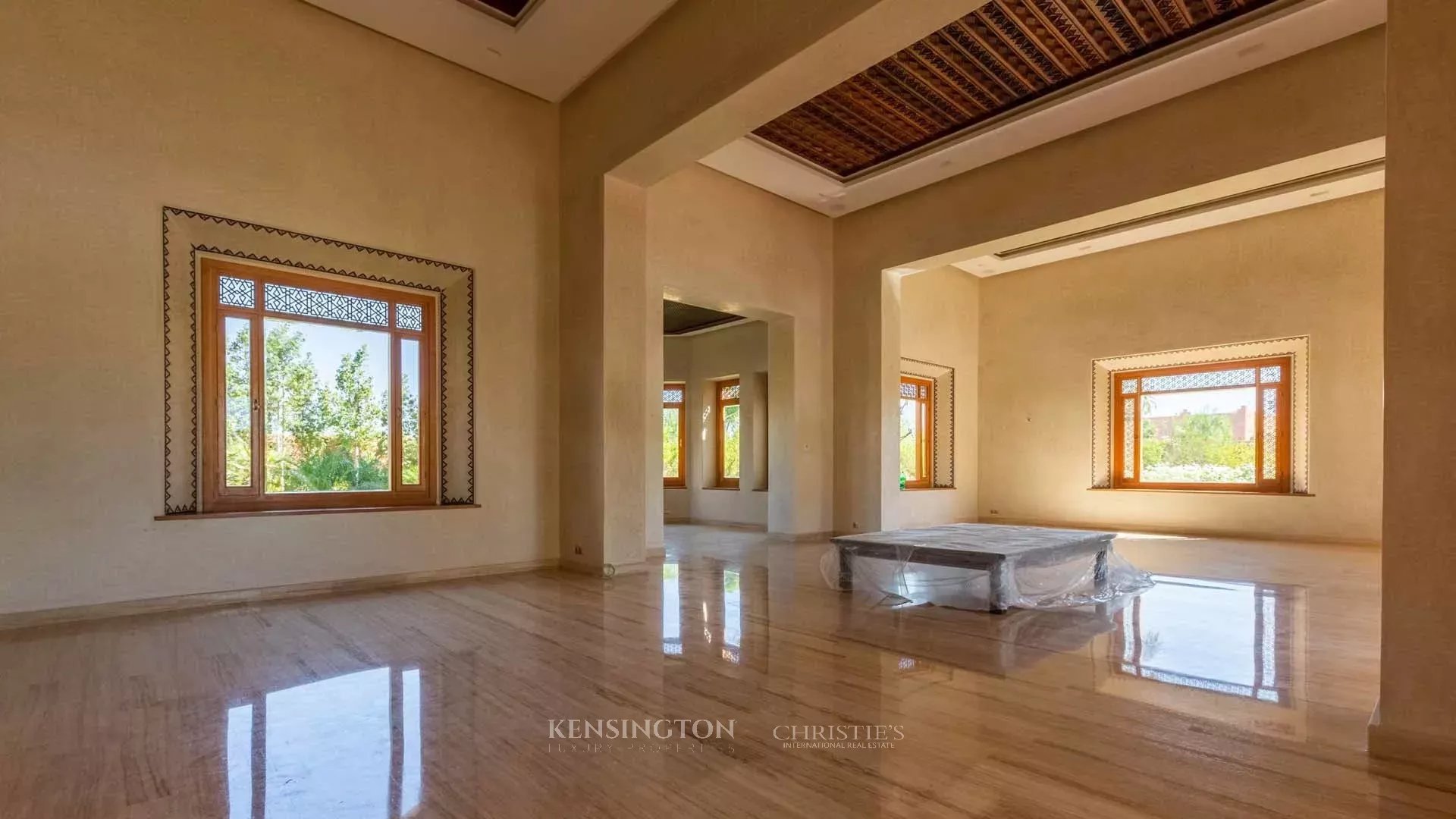 5 Bedroom Villa/Townhouse's Image 4