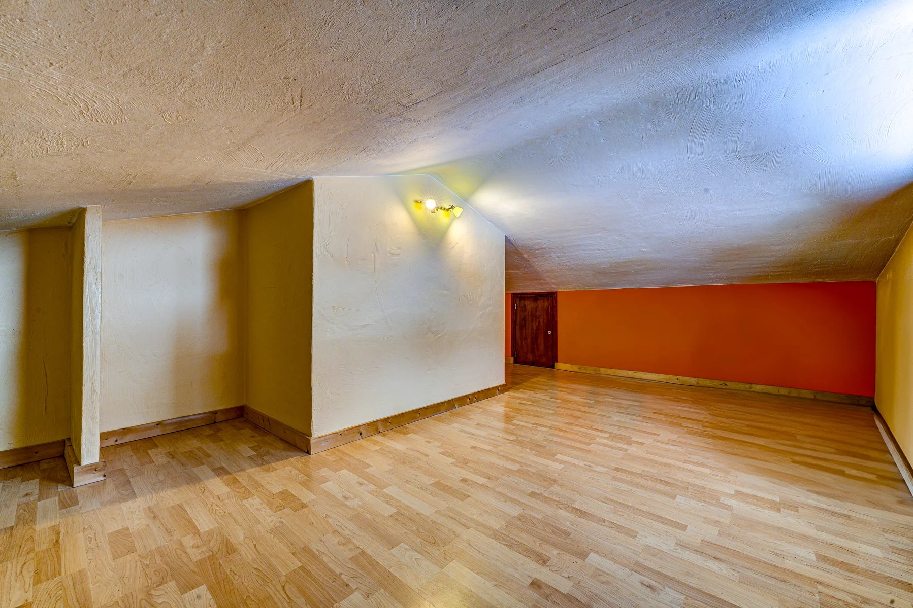 Photo of LES HOUCHES - A 3 bedroom chalet with independent 1 bedroom apartment