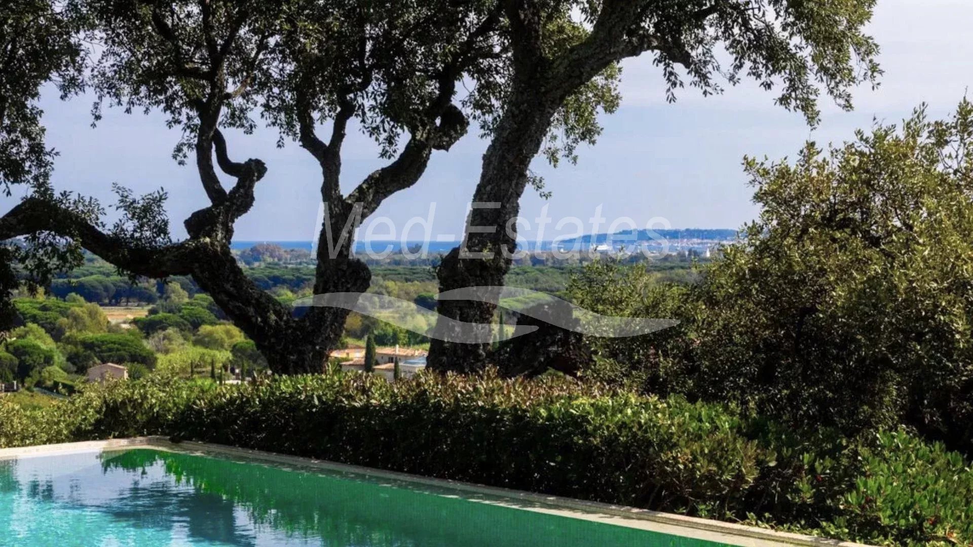 Agence immobilière de Med-Estates Saint Tropez