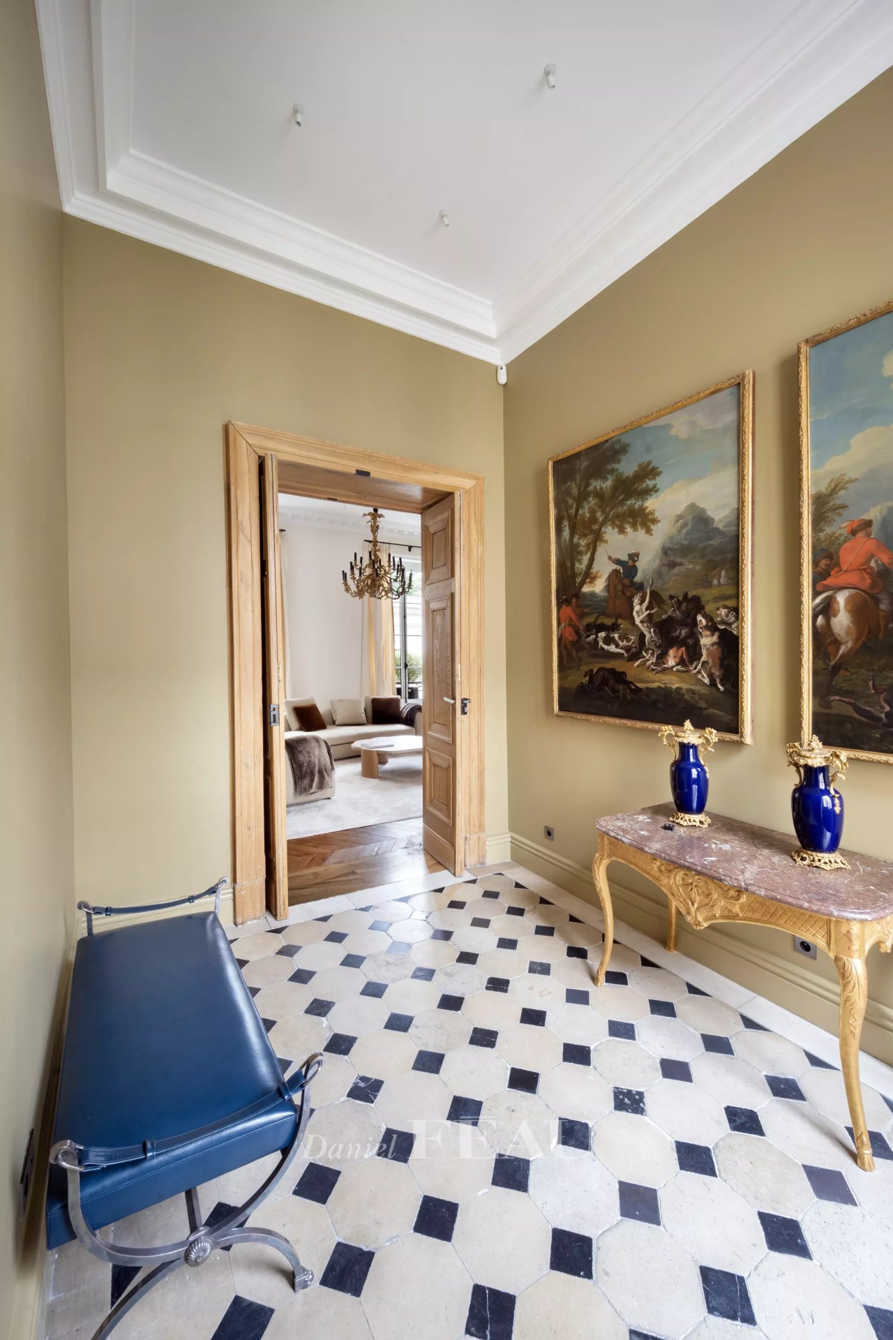 2 Bedroom Apartment/Flat's Image 19
