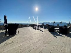 Luxury Cannes Penthouse: Panoramic Sea View & Private Rooftop Terrace — photo 4 of 7