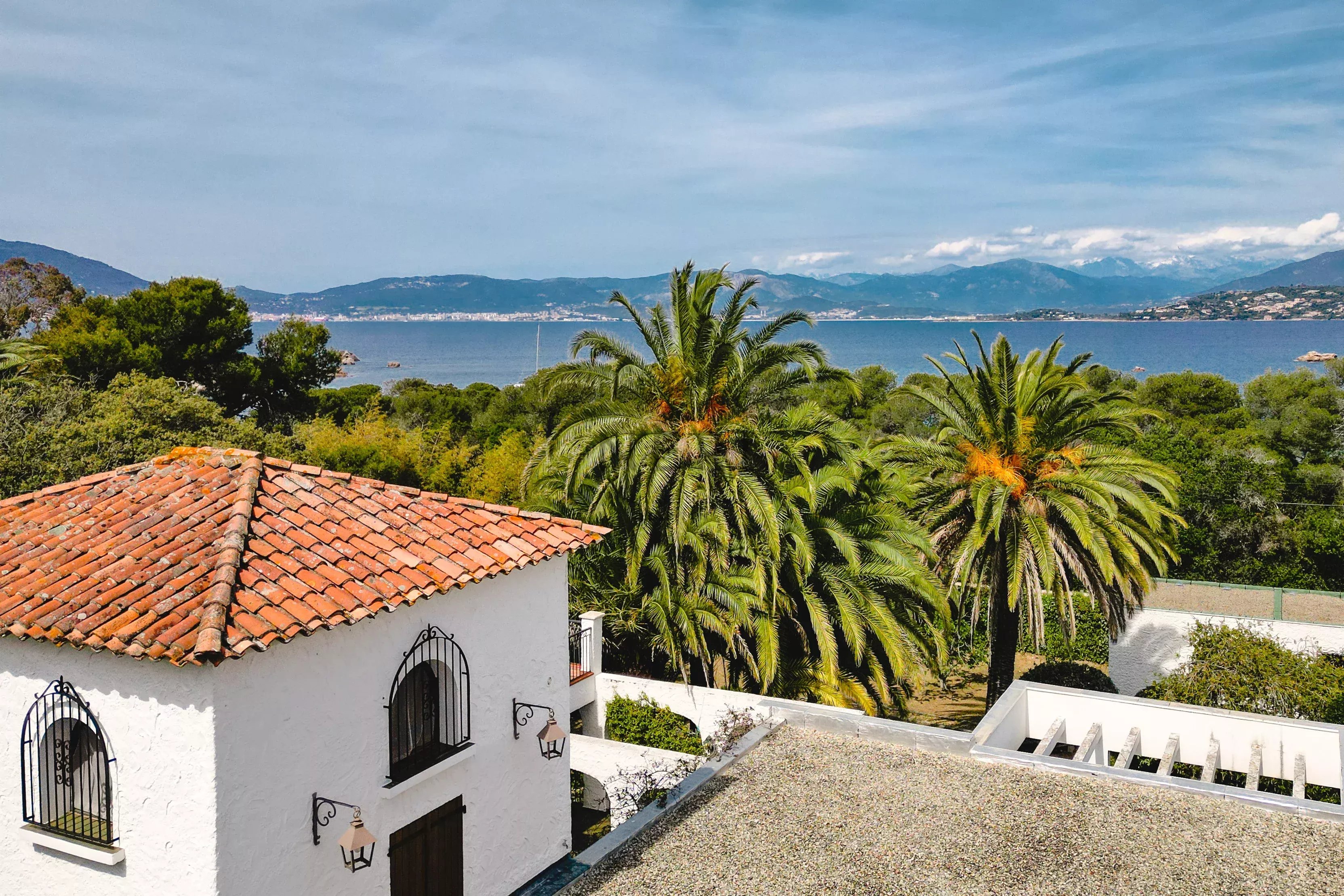 Sur la très exclusive presqu’île de l’Isolella