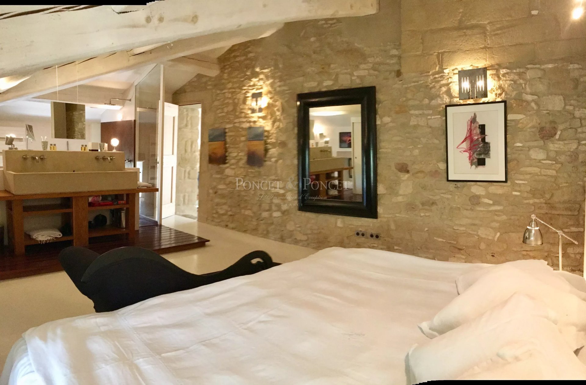 7 Bedroom Villa/Townhouse's Image 22