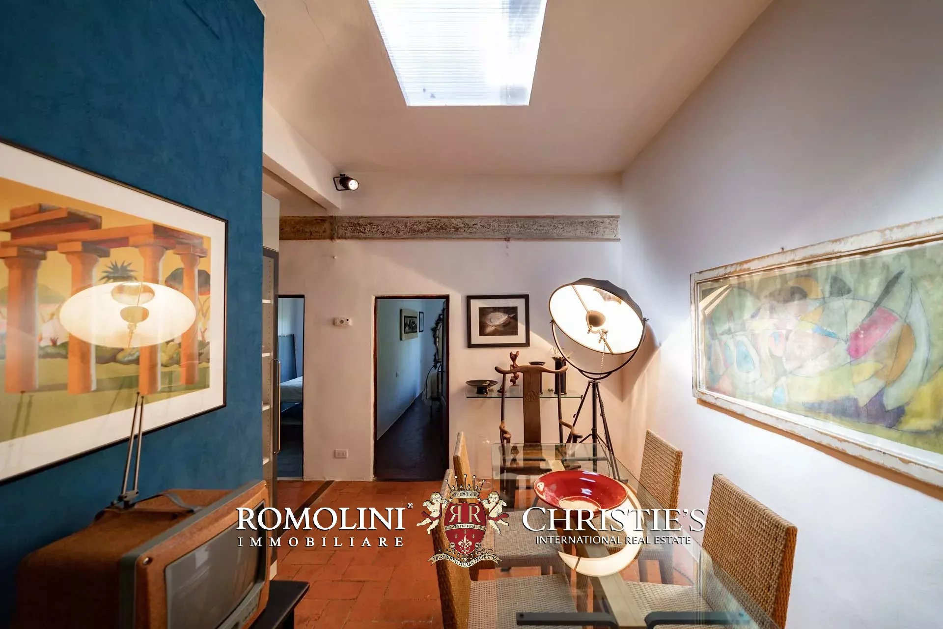 11 Bedroom Villa/Townhouse's Image 102