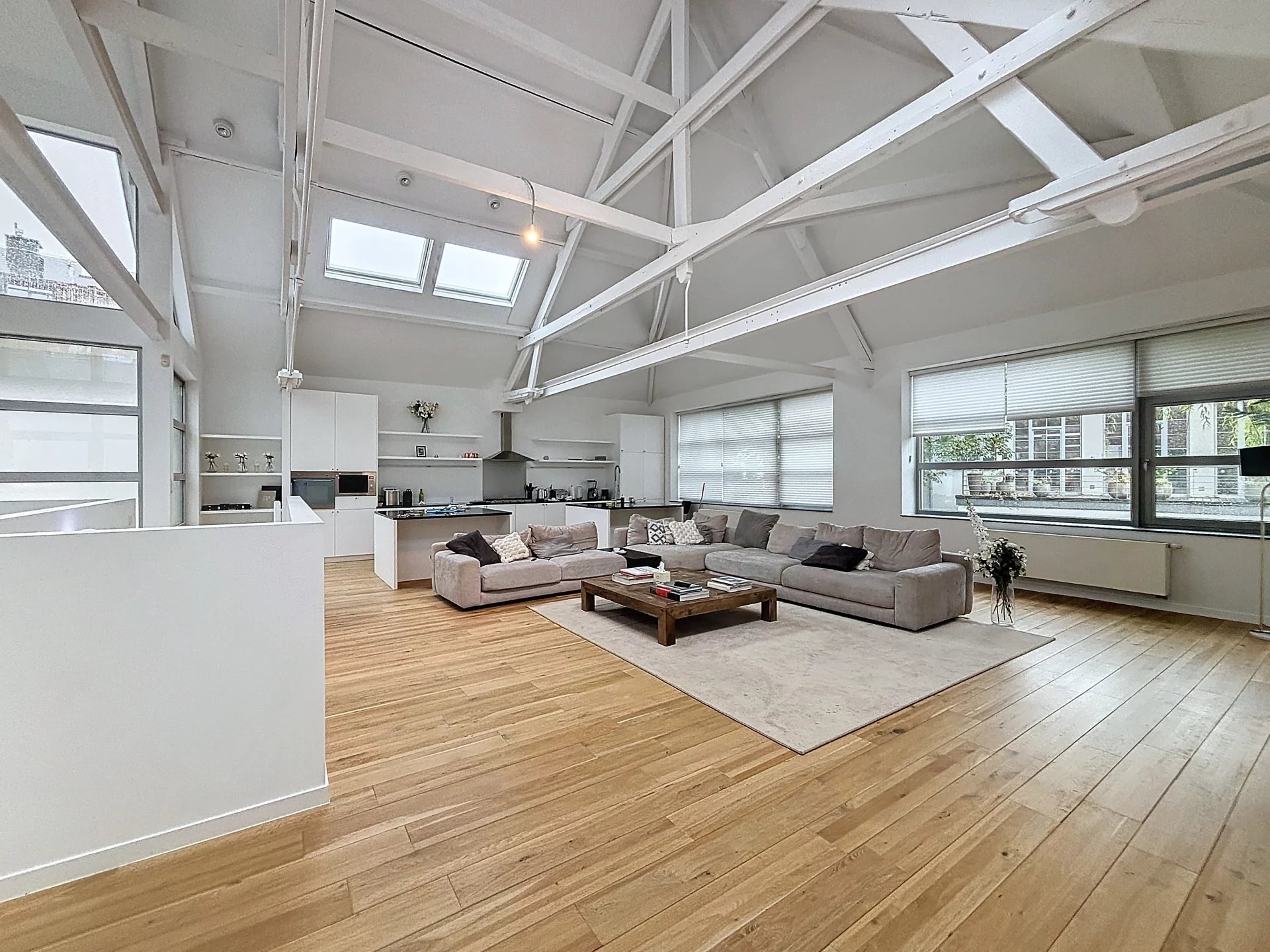 Place du Châtelain - Arrière maison avec jardin - 3 suites