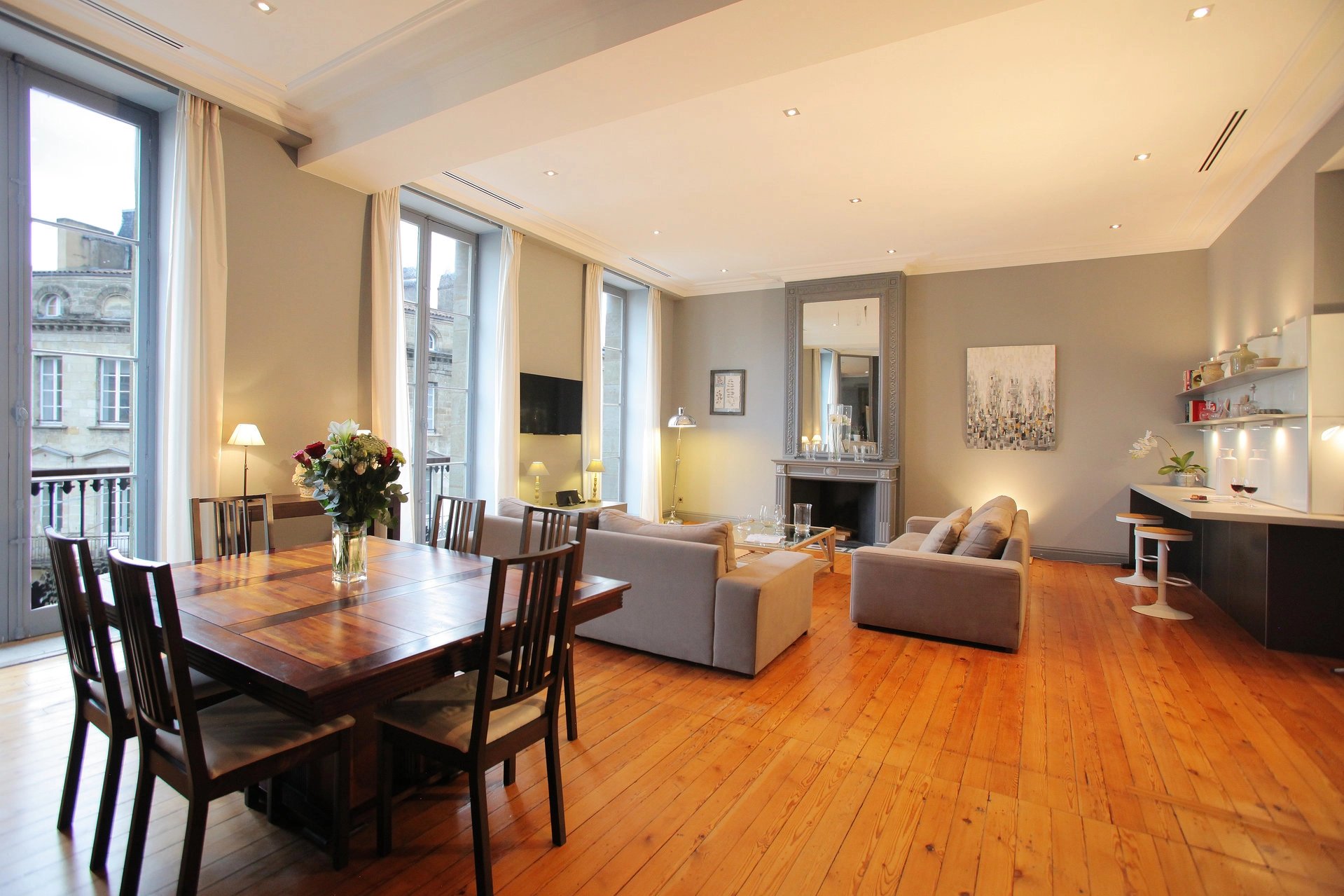 Rental Apartment Bordeaux Centre historique