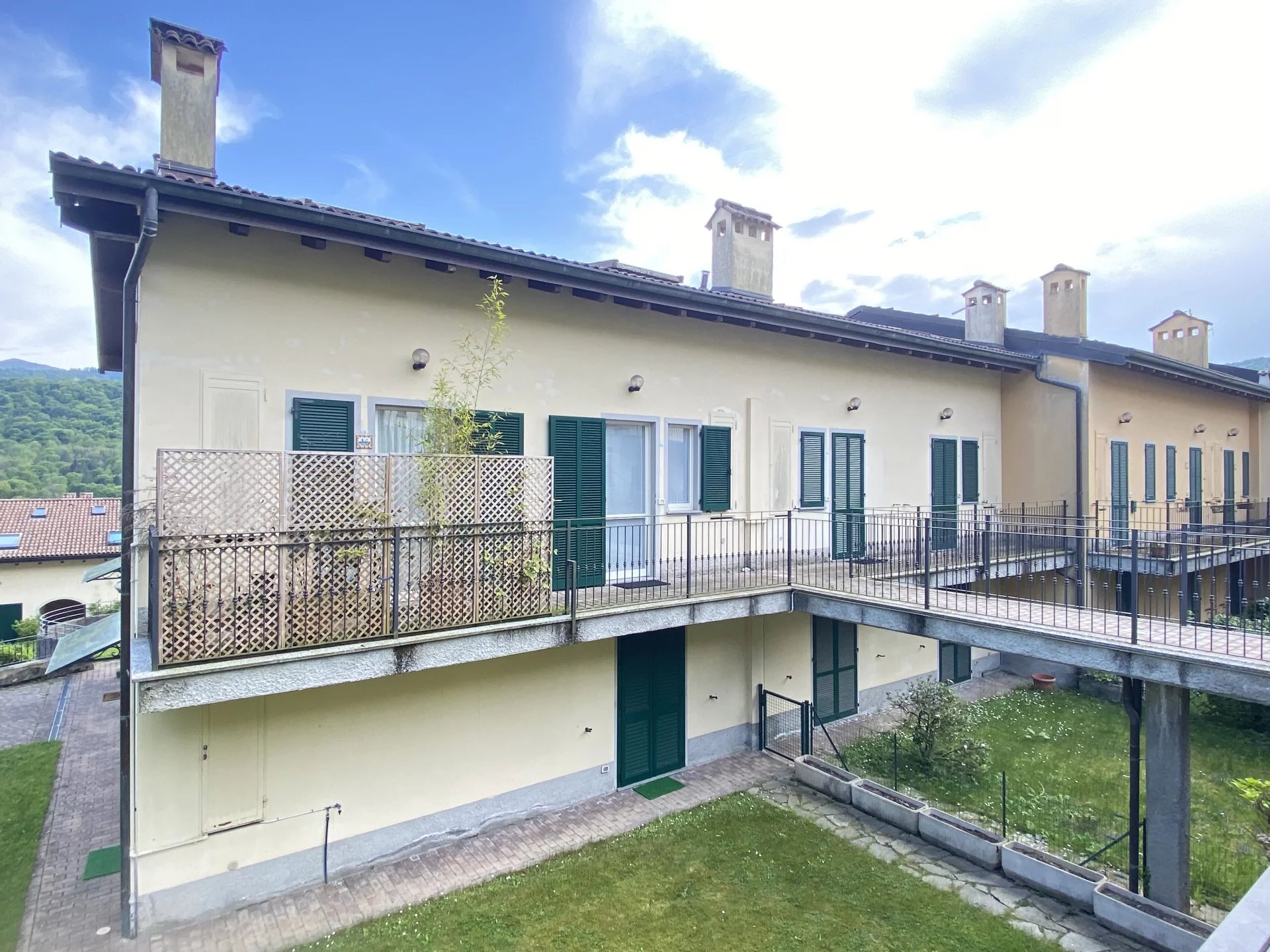 Sale Apartment - Alta Valle Intelvi - Italy