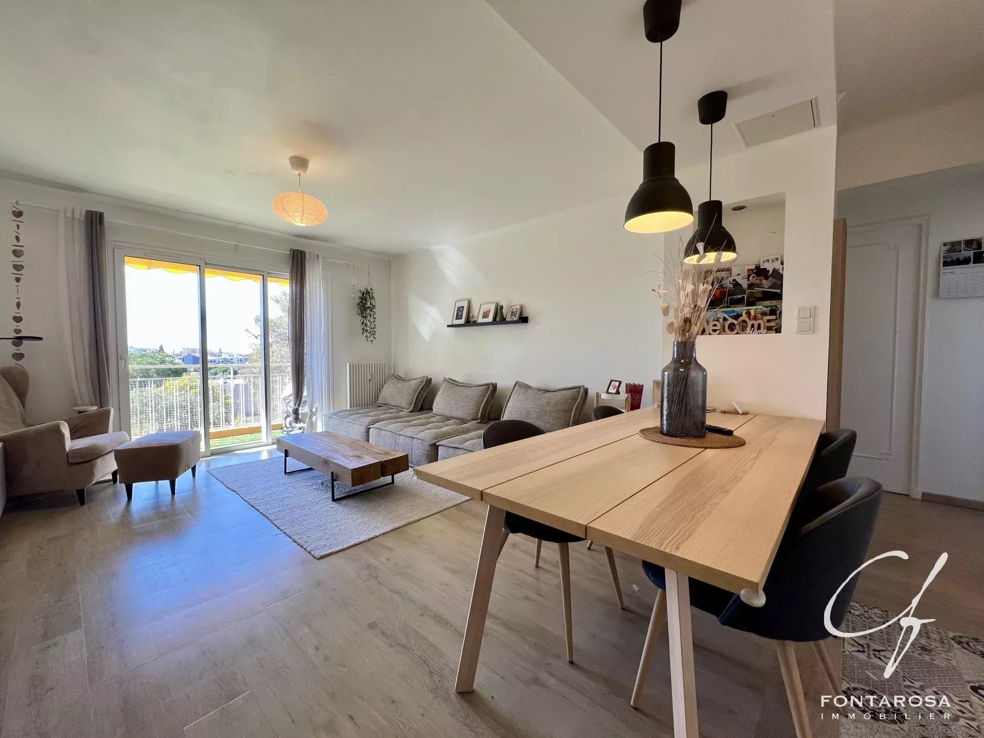 Agence immobilière de 